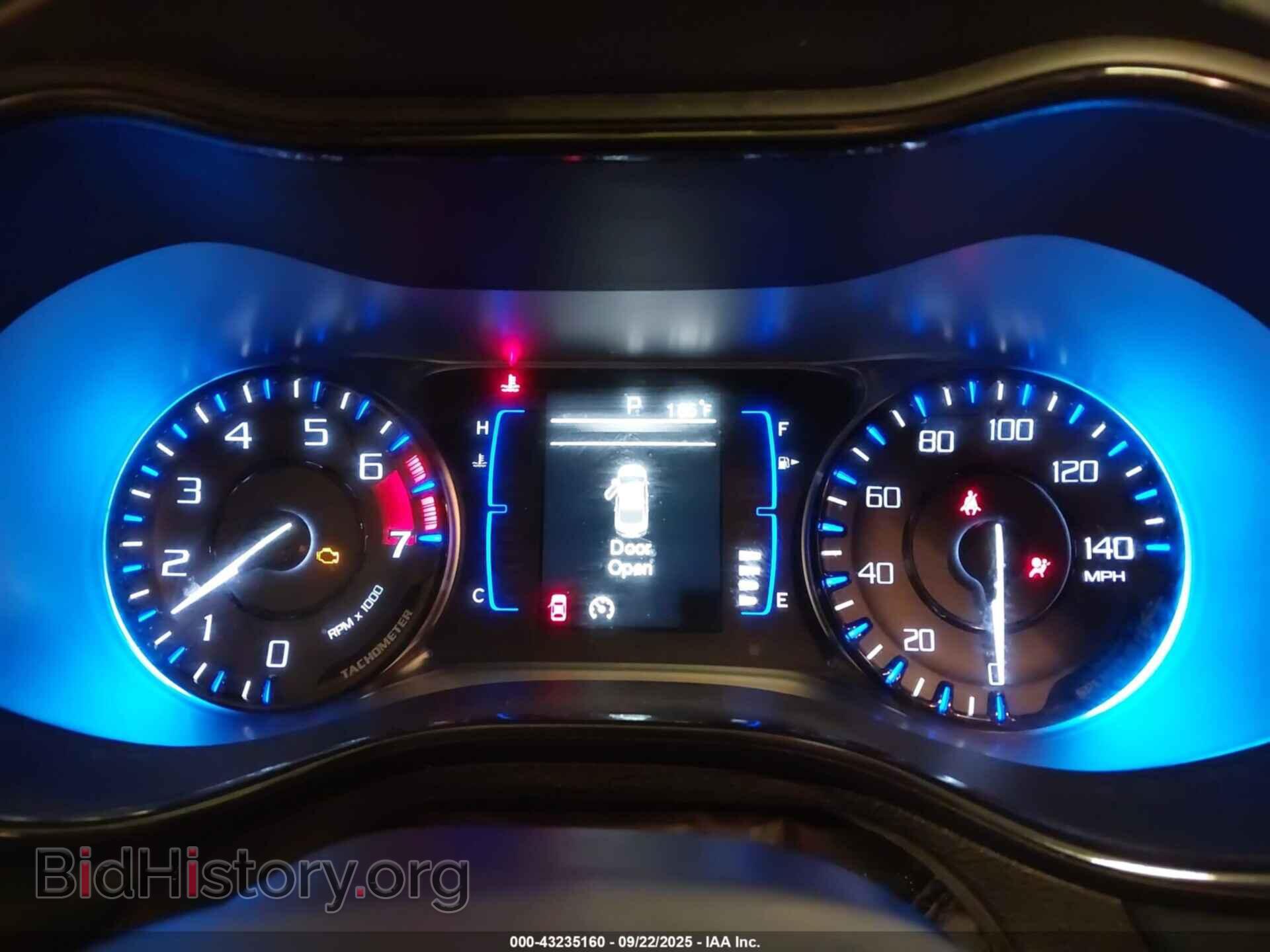 2015 CHRYSLER 200 - VIN: 1C3CCCBBXFN658106 - Фото 7