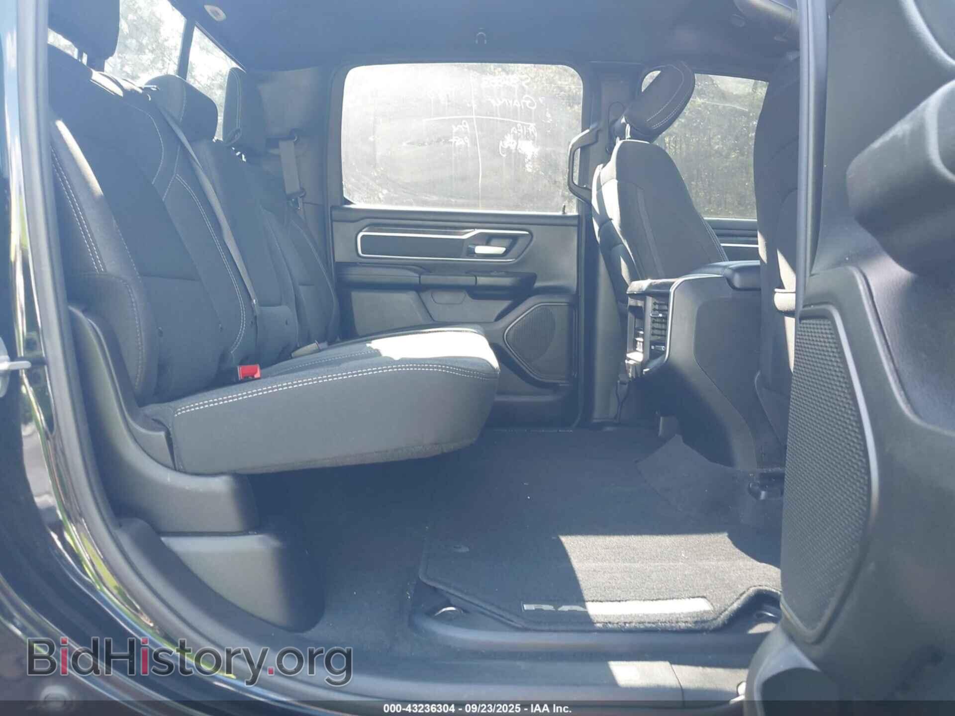 2019 RAM 1500 - VIN: 1C6SRFFT8KN797002 - Фото 8