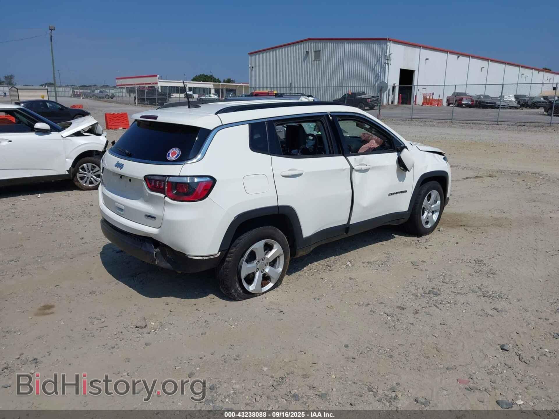 2018 JEEP COMPASS - VIN: 3C4NJCBB6JT411006 - Фото 4