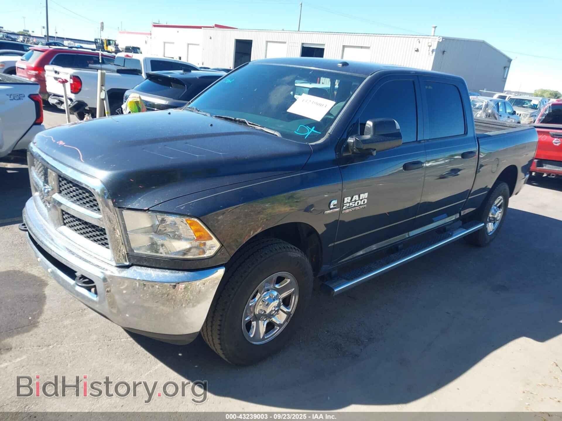 2018 RAM 2500 - VIN: 3C6UR4CL3JG112686 - Фото 2