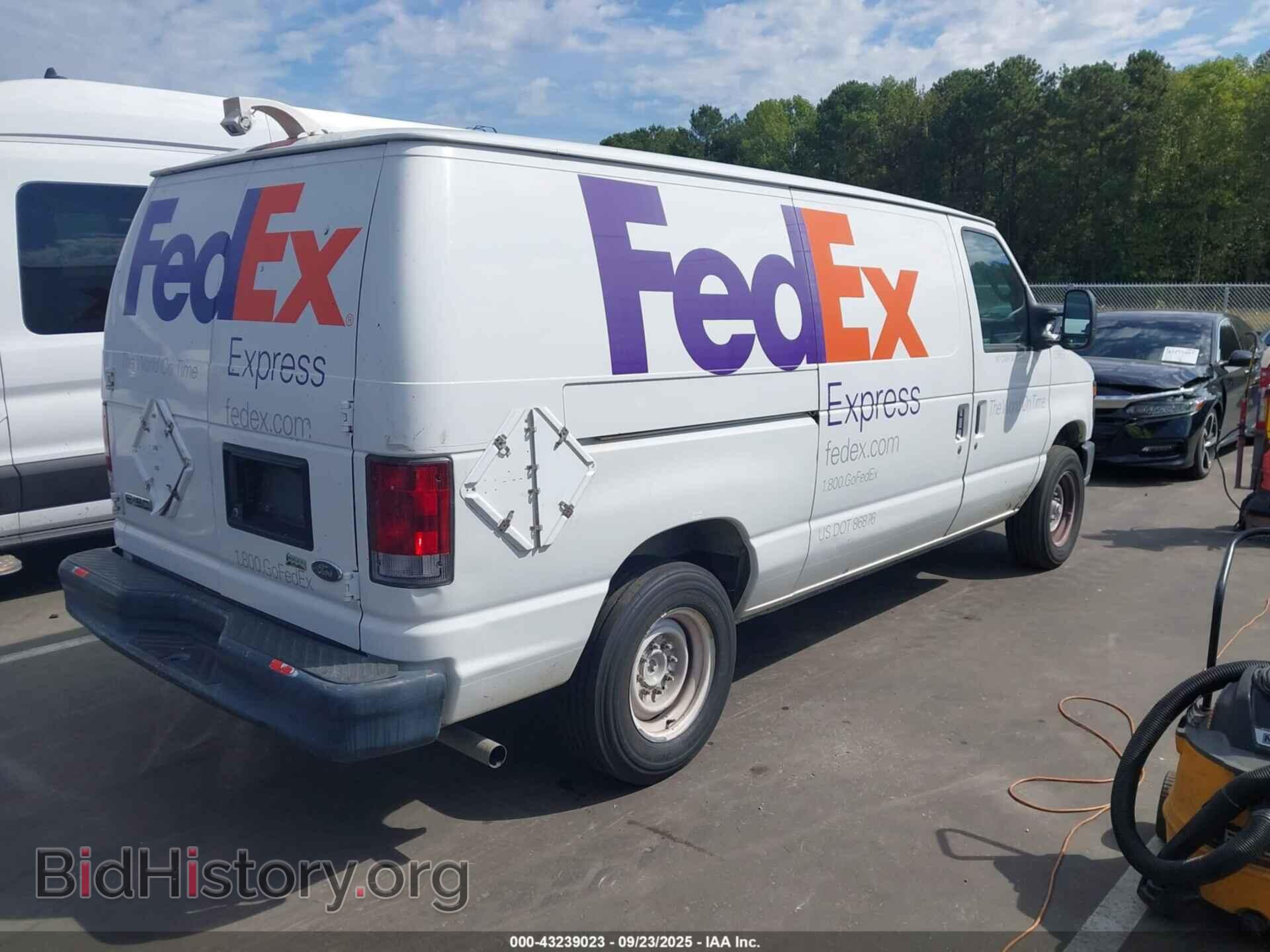 2010 FORD E-150 - VIN: 1FTNE1EW8ADA90535 - Фото 4