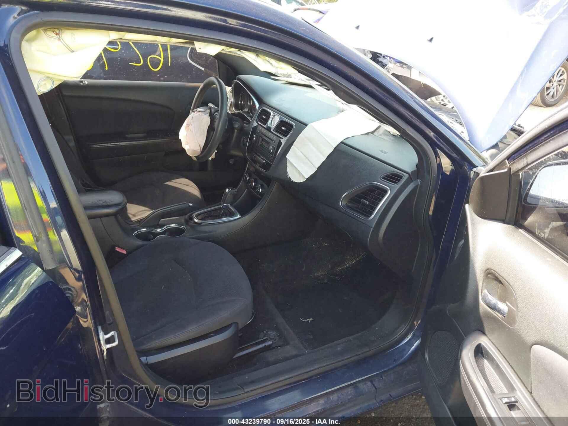 2013 CHRYSLER 200 - VIN: 1C3CCBAB3DN733950 - Photo 5