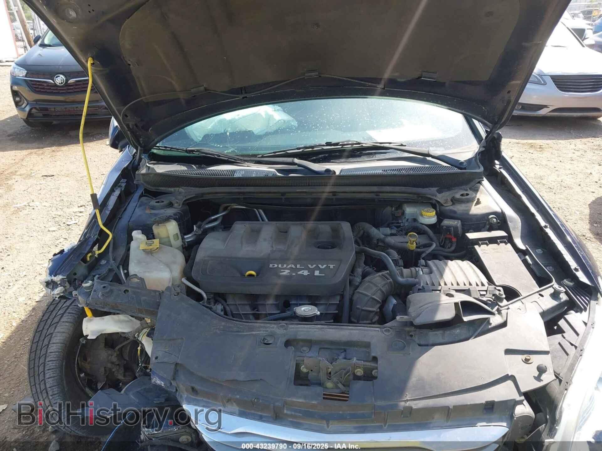 2013 CHRYSLER 200 - VIN: 1C3CCBAB3DN733950 - Photo 10