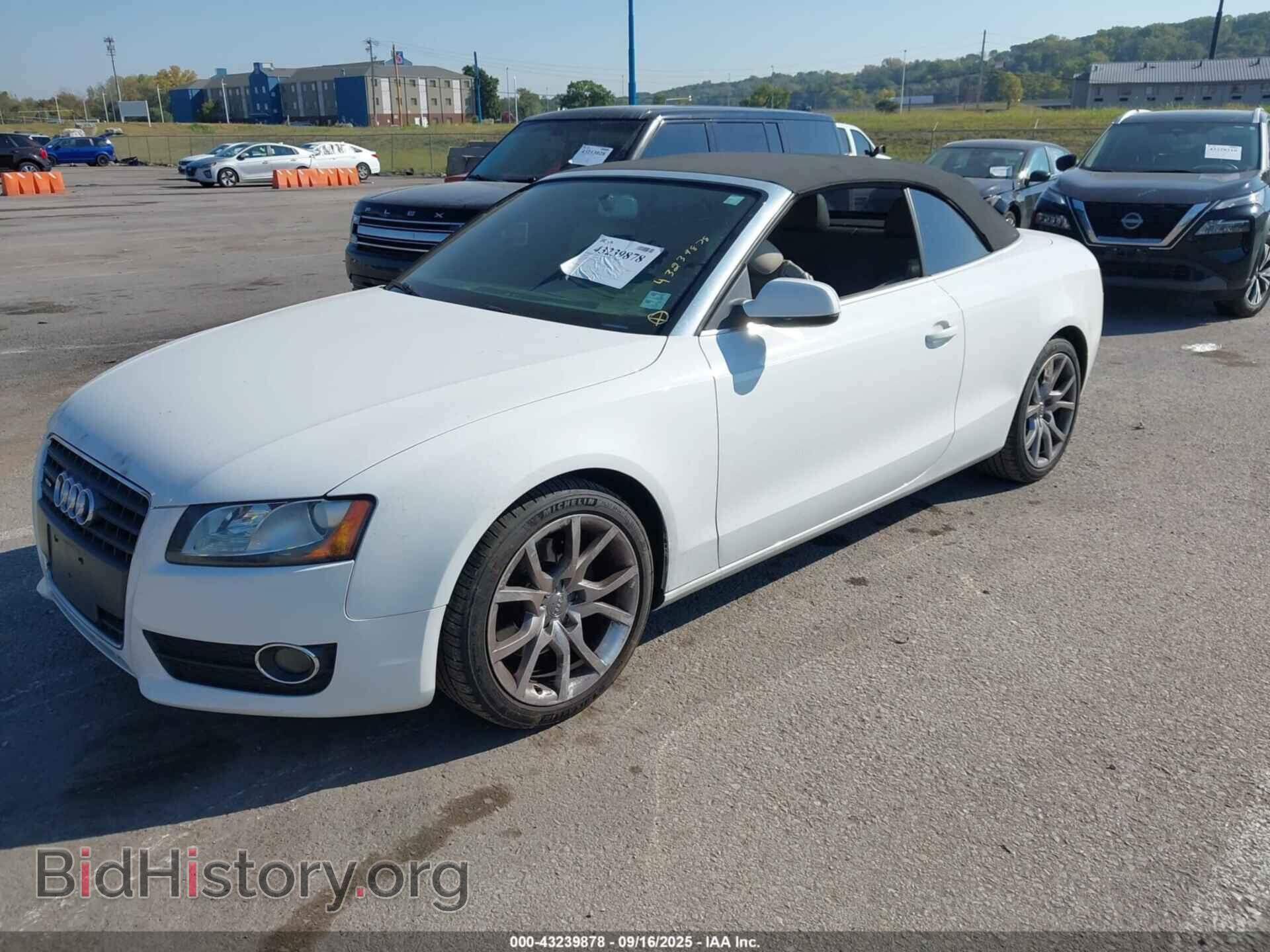 2010 AUDI A5 - VIN: WAUCFAFH8AN016043 - Фото 2
