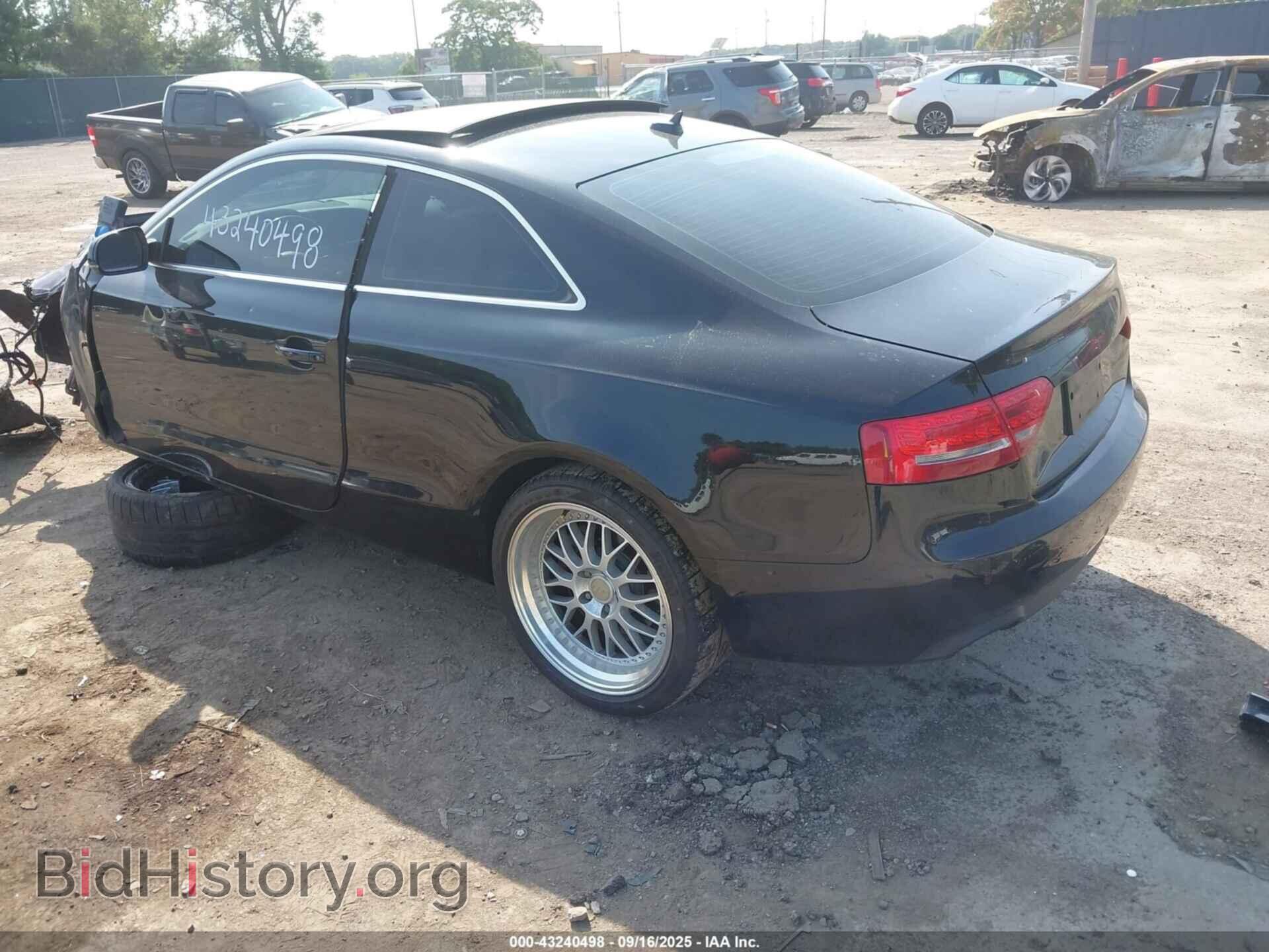 2010 AUDI A5 - VIN: WAURFAFR6AA055286 - Фото 3