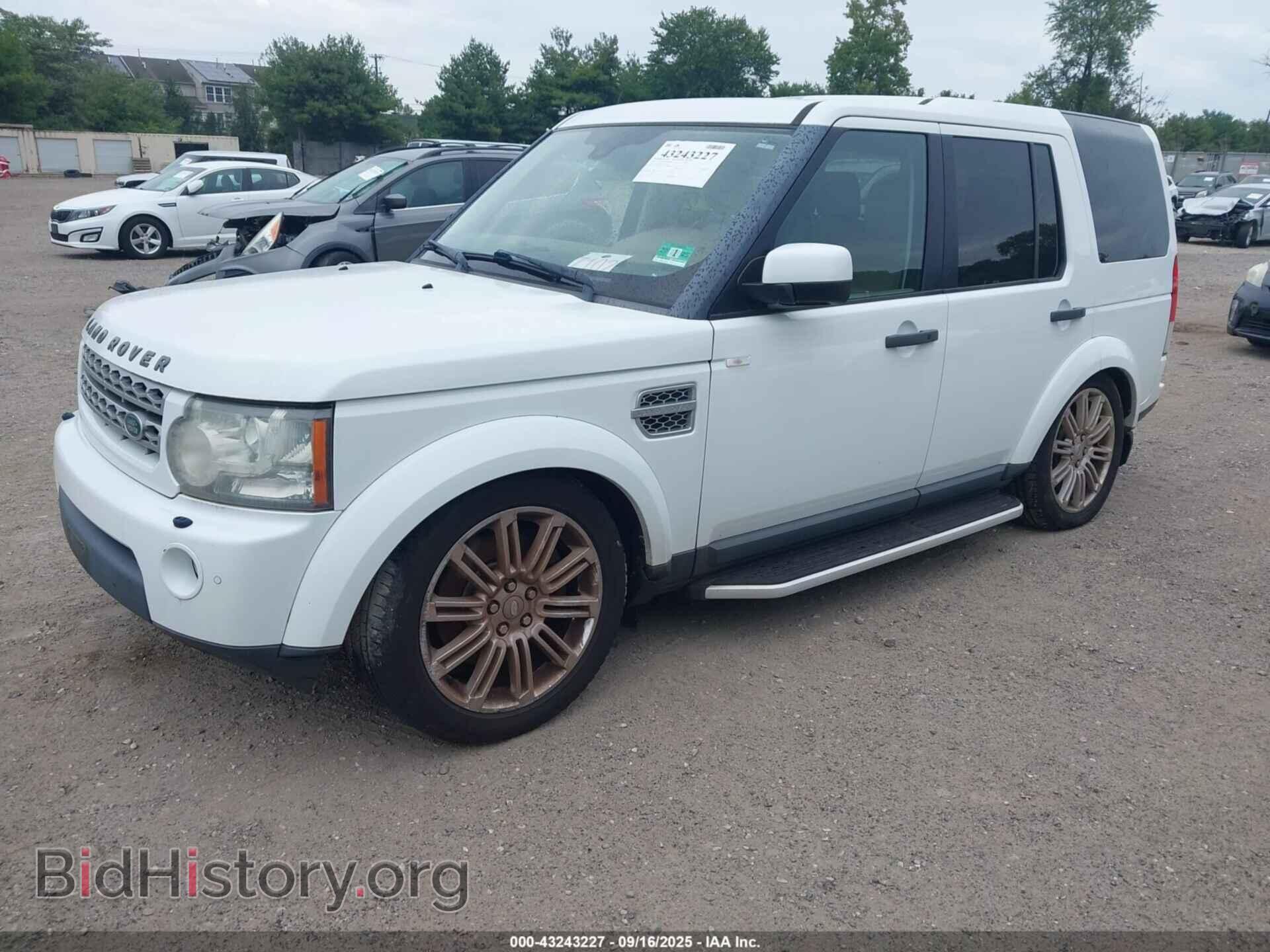 2011 LAND ROVER LR4 - VIN: SALAK2D49BA555364 - Фото 2
