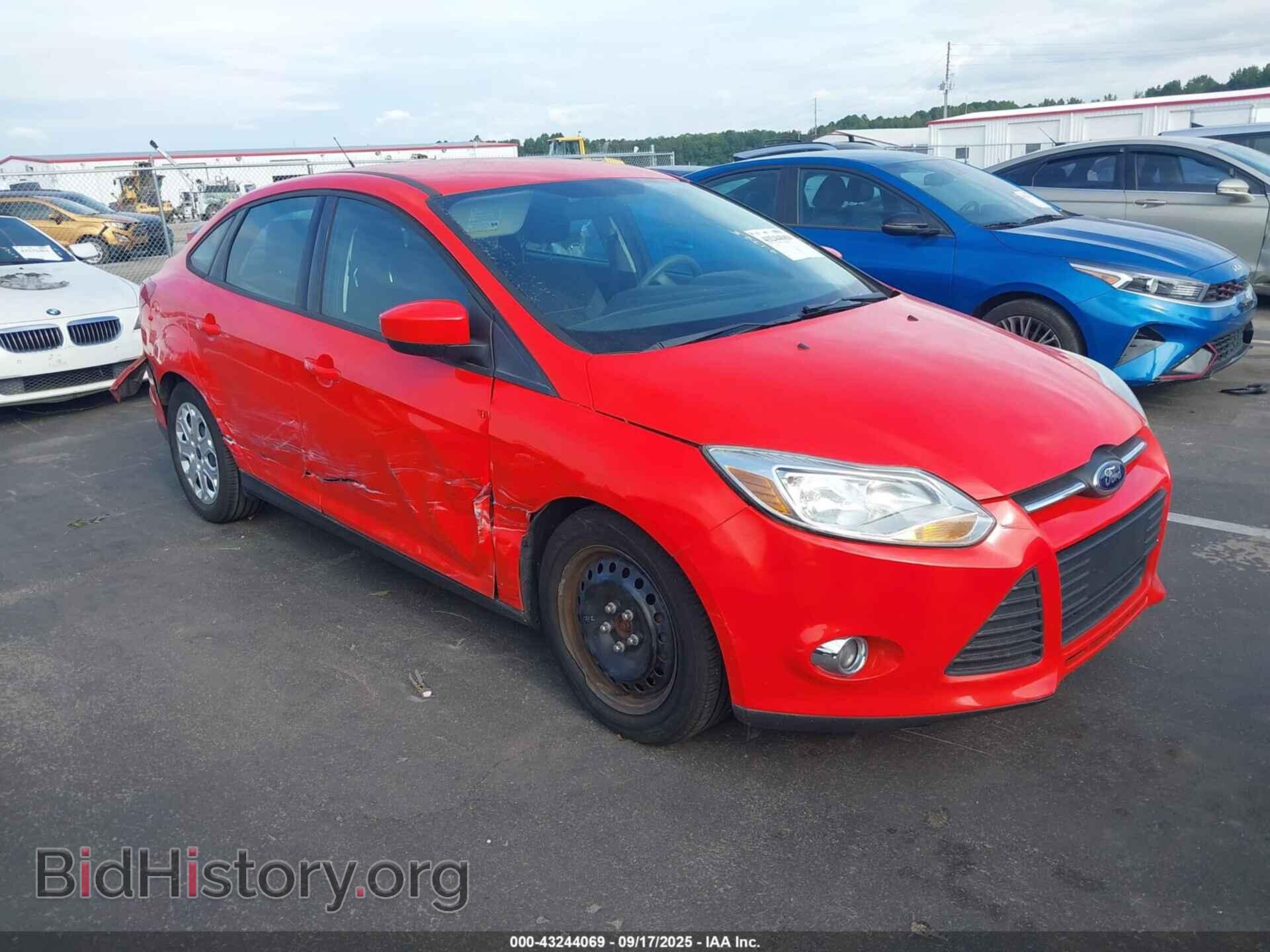 Photo 1FAHP3F20CL374707 - FORD FOCUS 2012