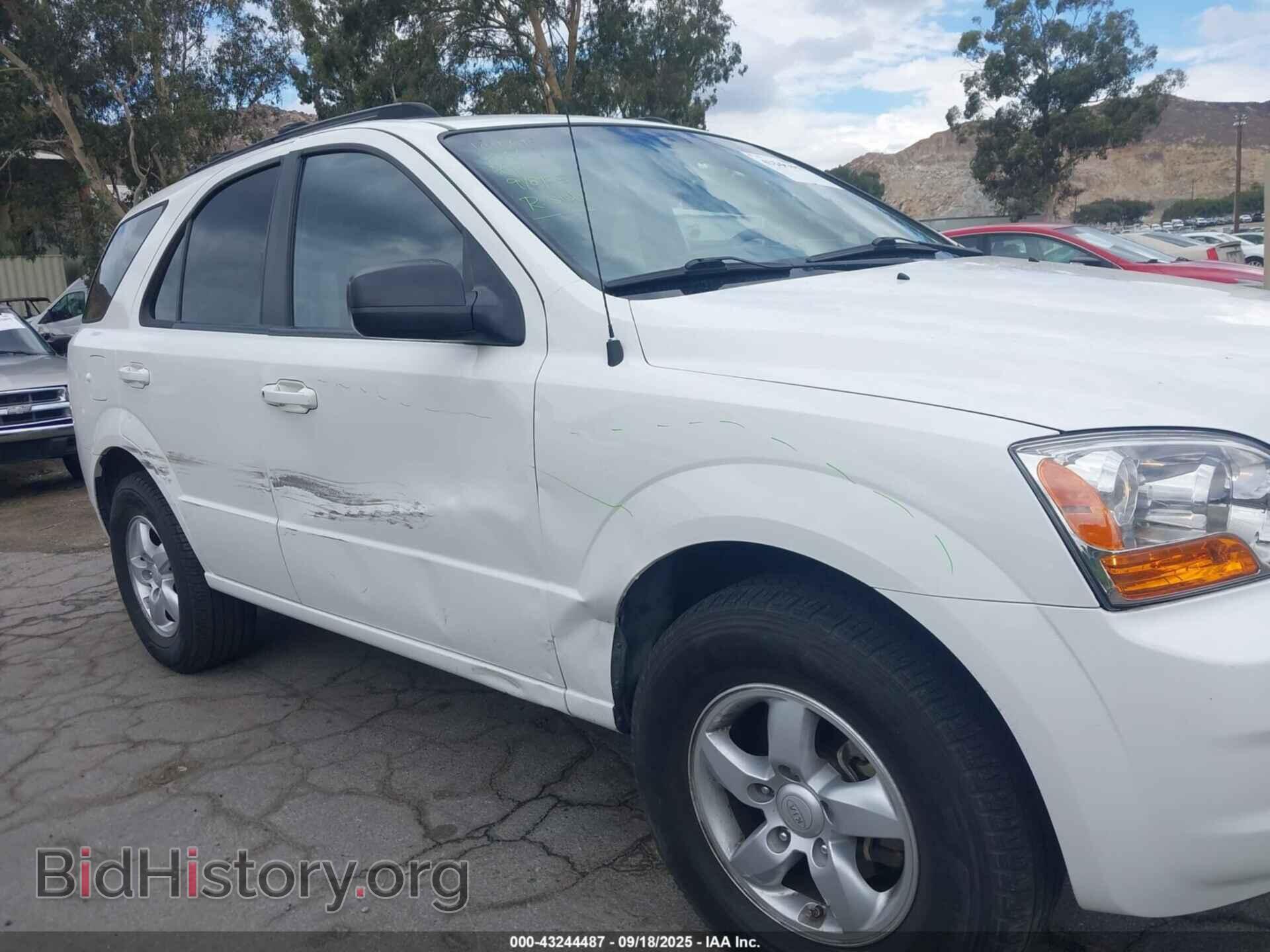 2007 KIA SORENTO - VIN: KNDJD736X75754697 - Фото 6