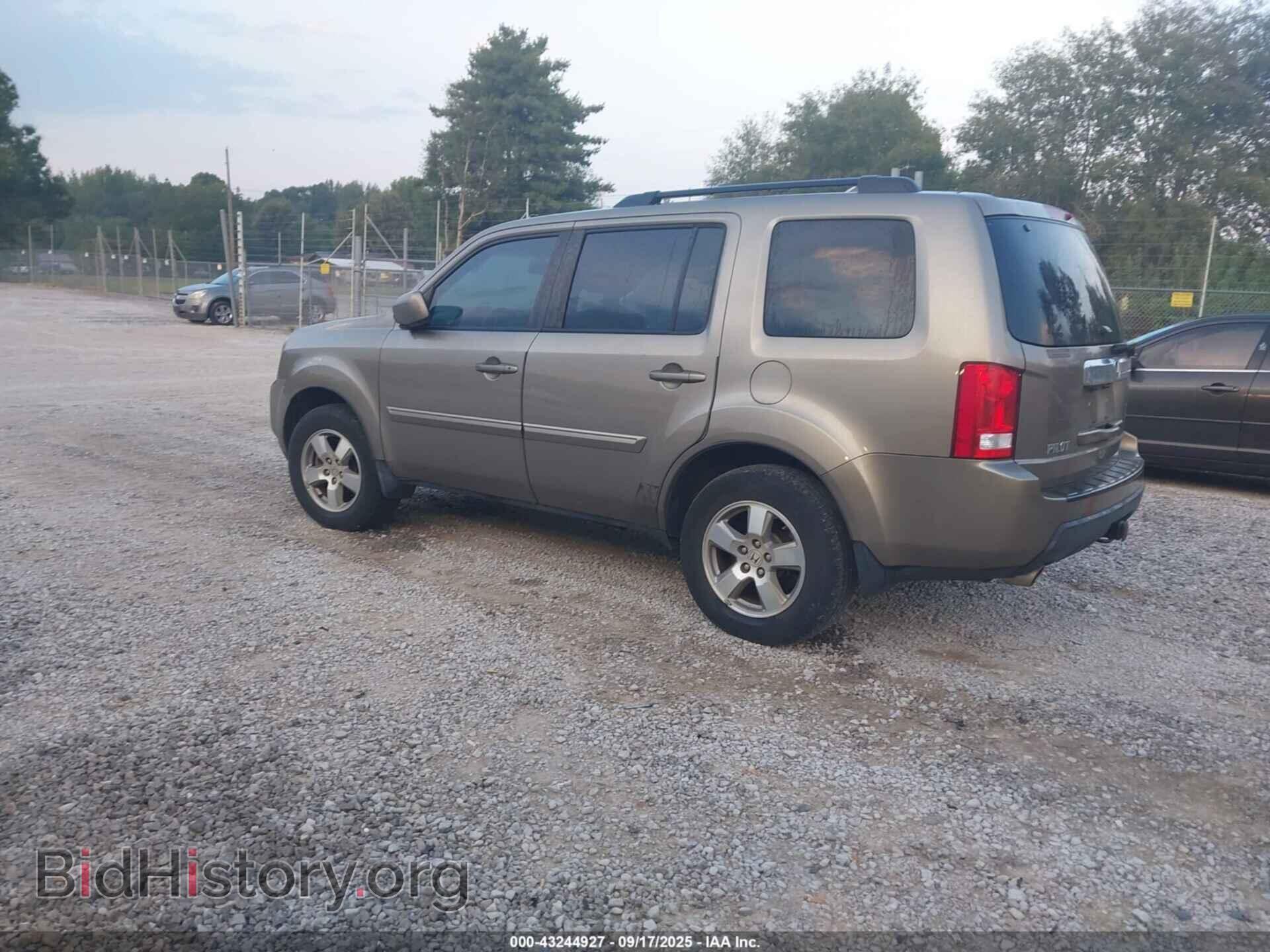 2011 HONDA PILOT - VIN: 5FNYF3H57BB029888 - Фото 3
