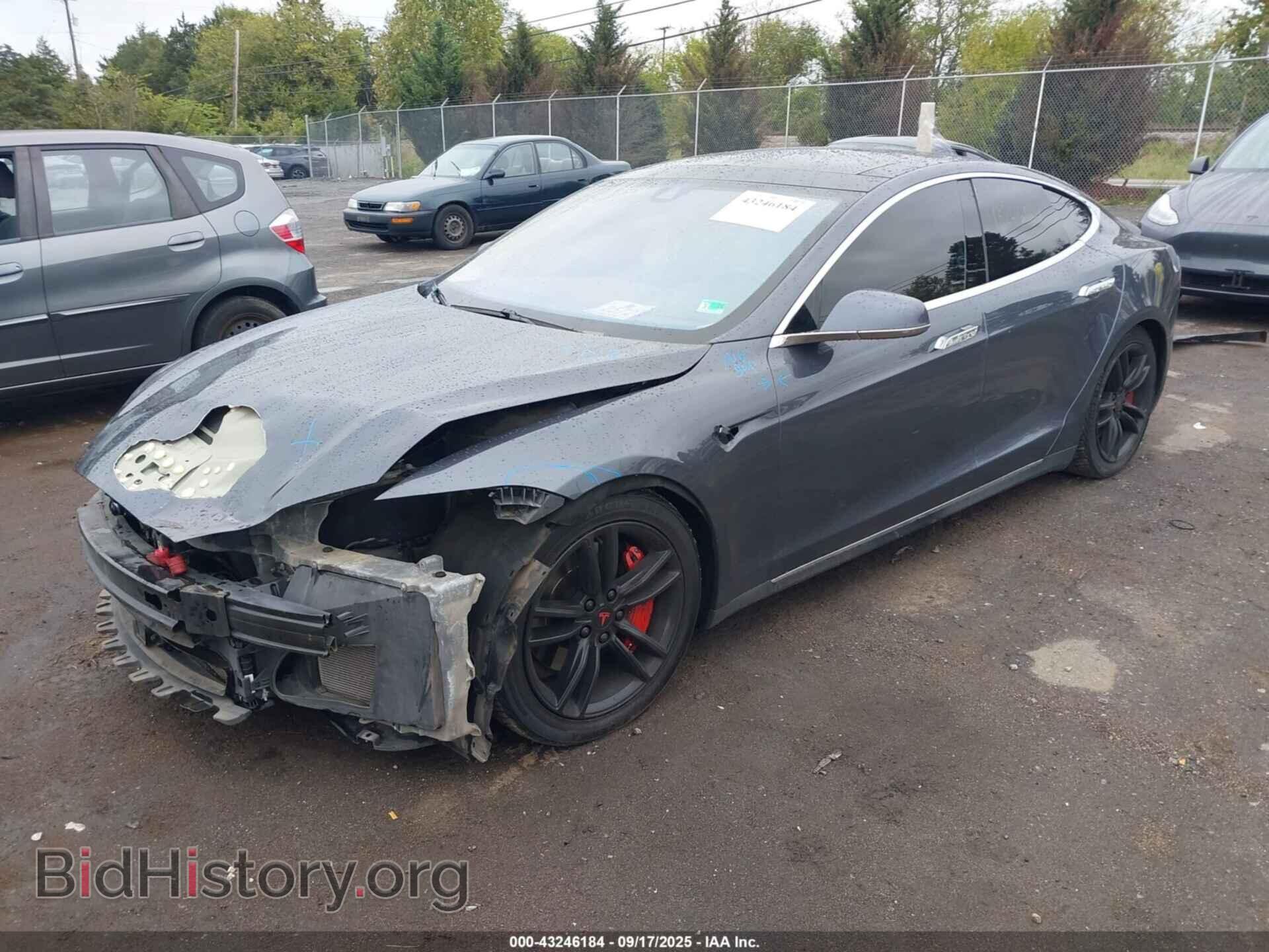 2014 TESLA MODEL S - VIN: 5YJSA1H17EFP56474 - Photo 2