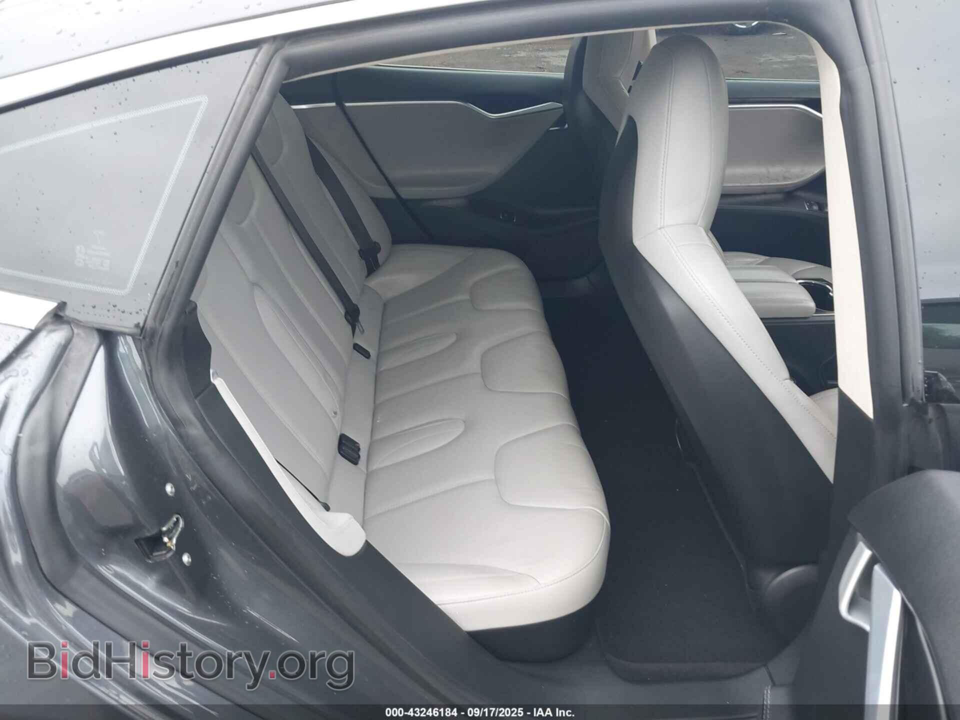 2014 TESLA MODEL S - VIN: 5YJSA1H17EFP56474 - Photo 8