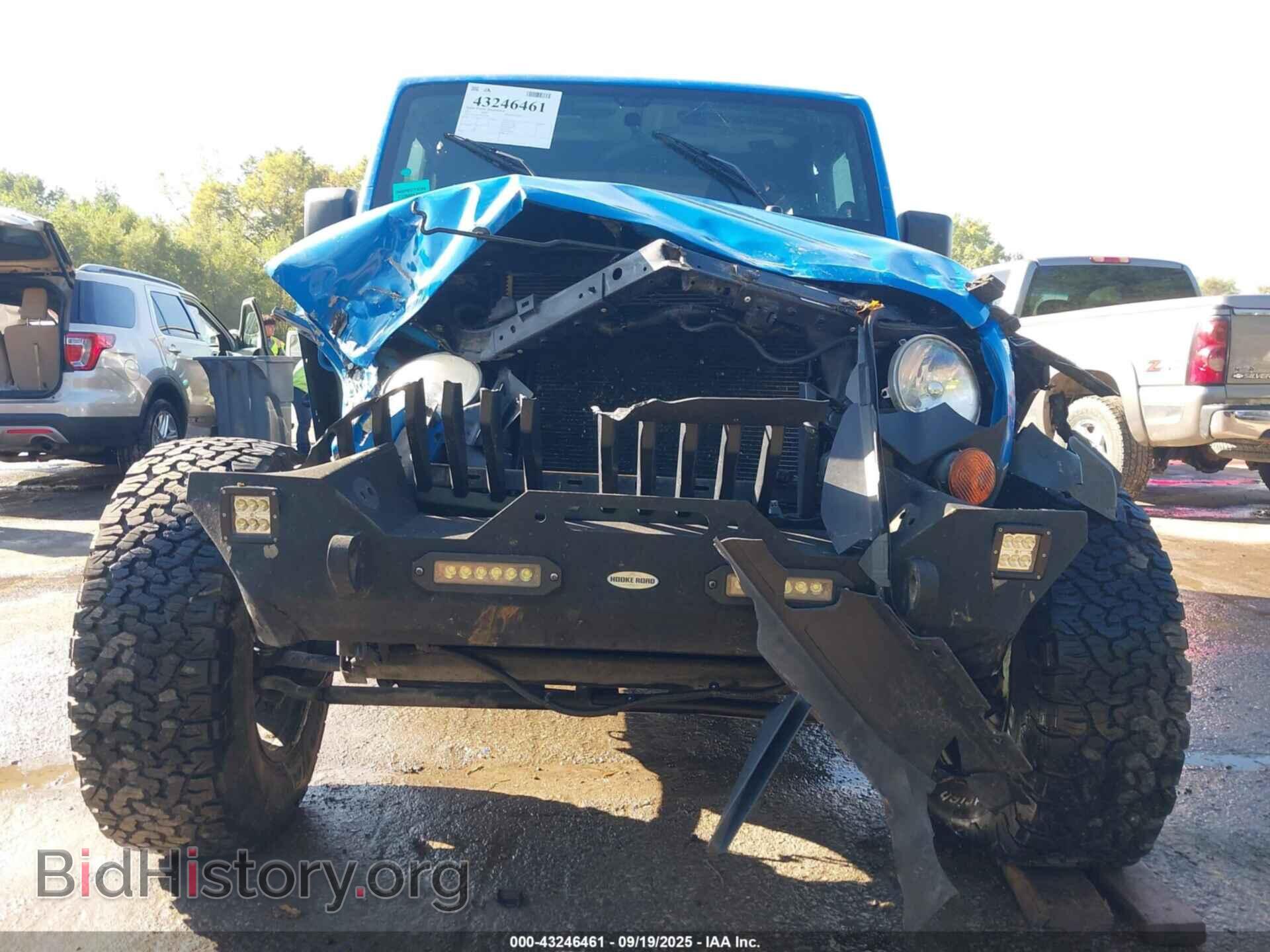 2011 JEEP WRANGLER - VIN: 1J4AA2D15BL623481 - Фото 11