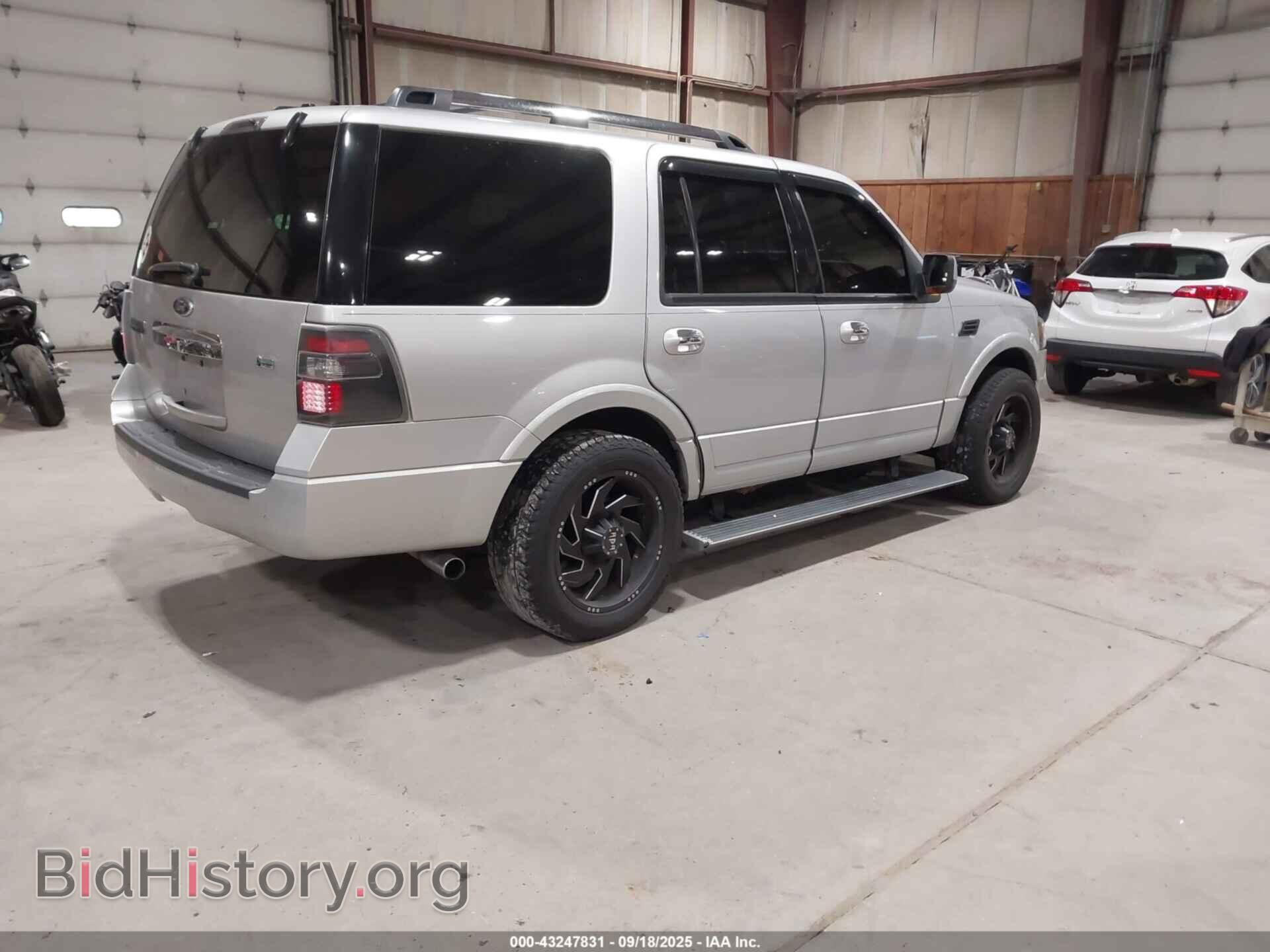 2011 FORD EXPEDITION - VIN: 1FMJU2A50BEF04905 - Фото 4