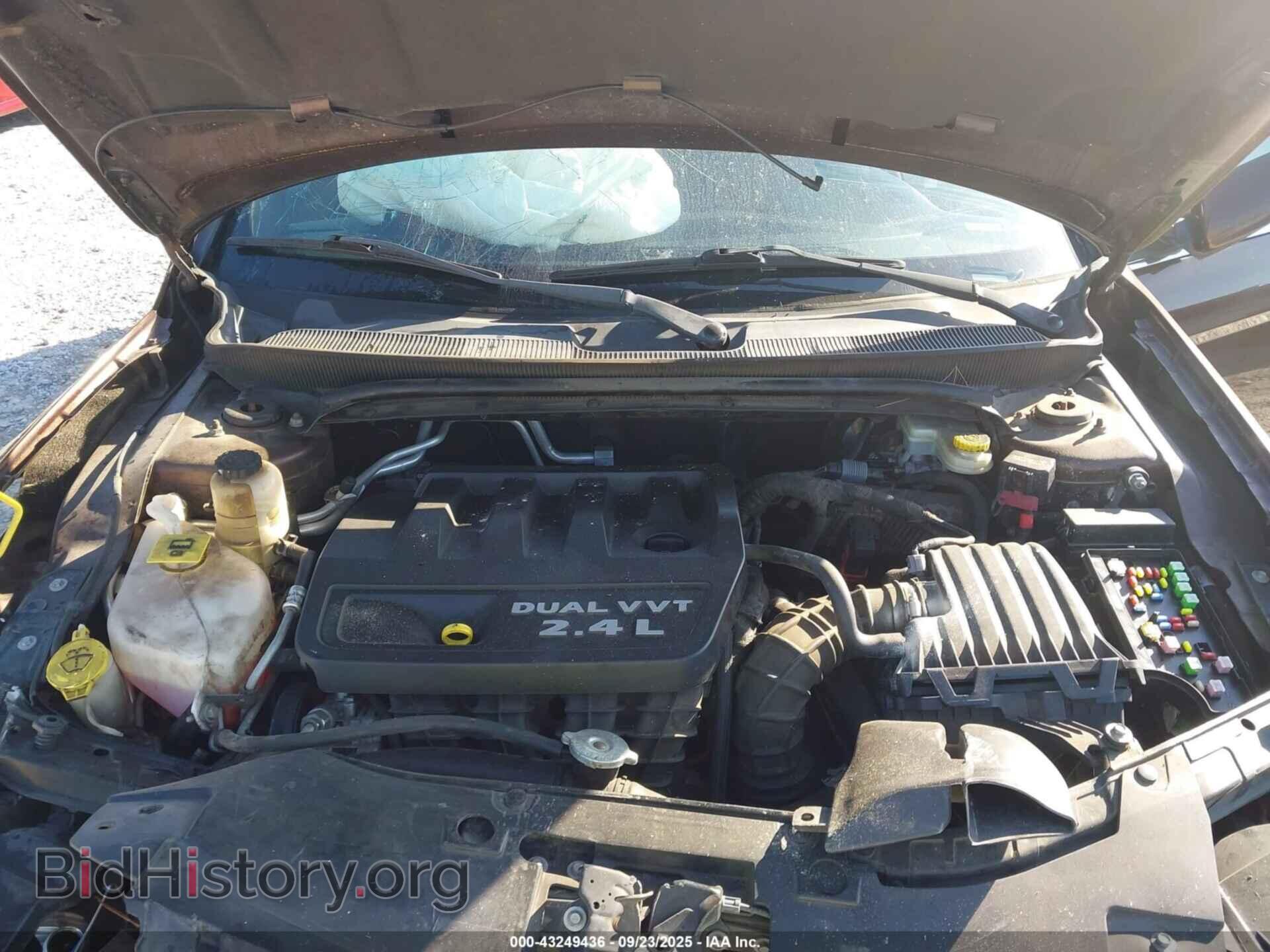 2013 CHRYSLER 200 - VIN: 1C3CCBBB1DN553834 - Фото 10