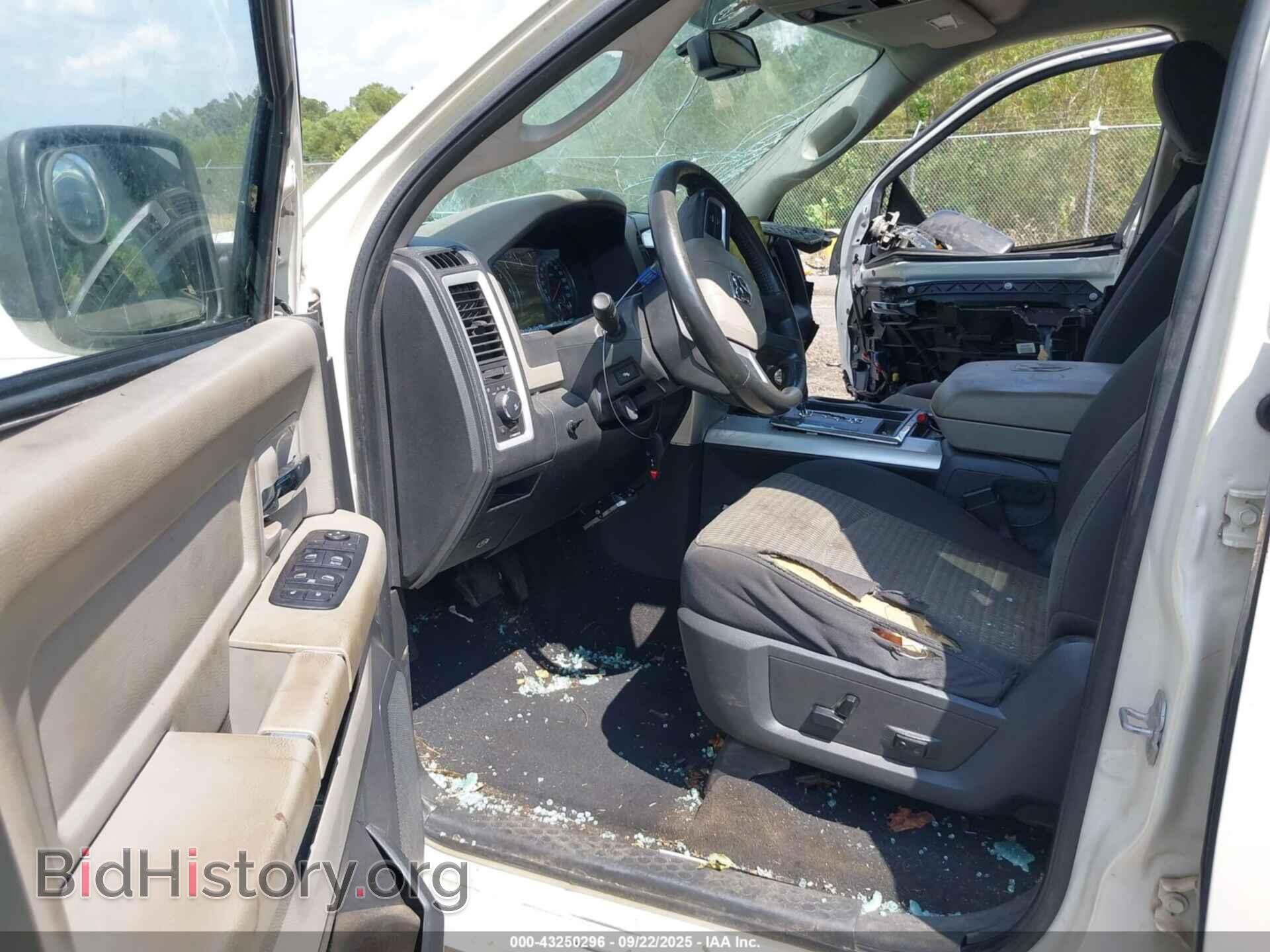 2010 DODGE RAM 1500 - VIN: 1D7RB1CT7AS226027 - Фото 5
