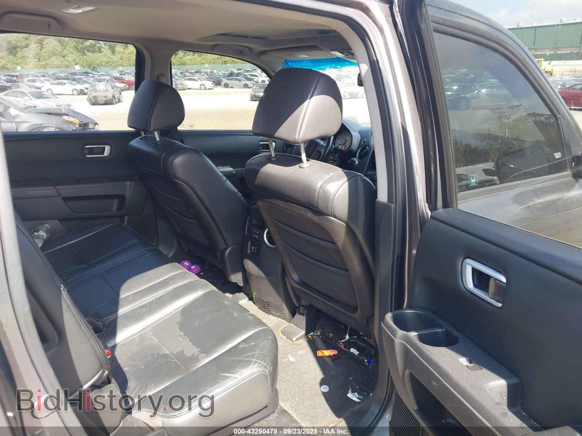 2011 HONDA PILOT - VIN: 5FNYF4H52BB044661 - Фото 8
