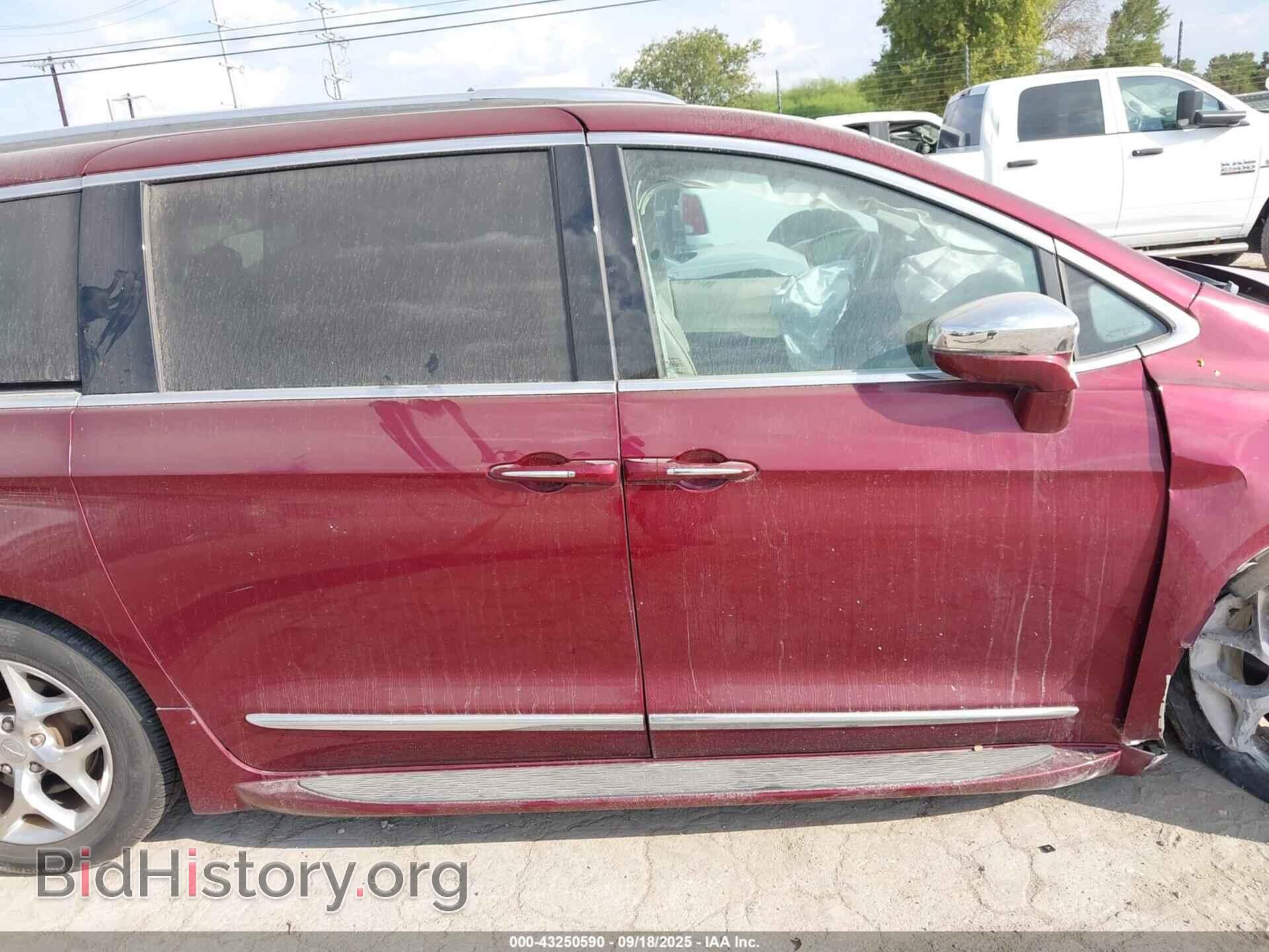 2017 CHRYSLER PACIFICA - VIN: 2C4RC1GG9HR745645 - Photo 13