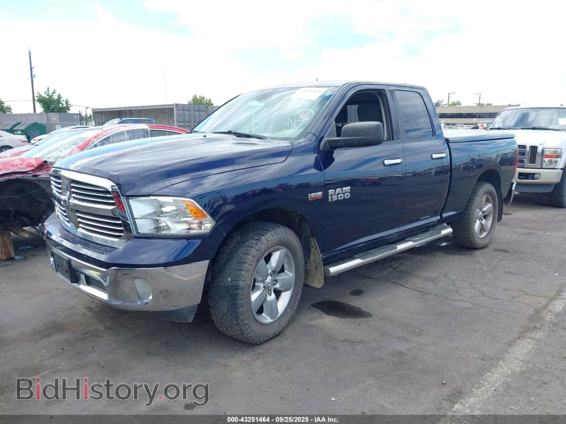 2015 RAM 1500 - VIN: 1C6RR7GT7FS704139 - Фото 2