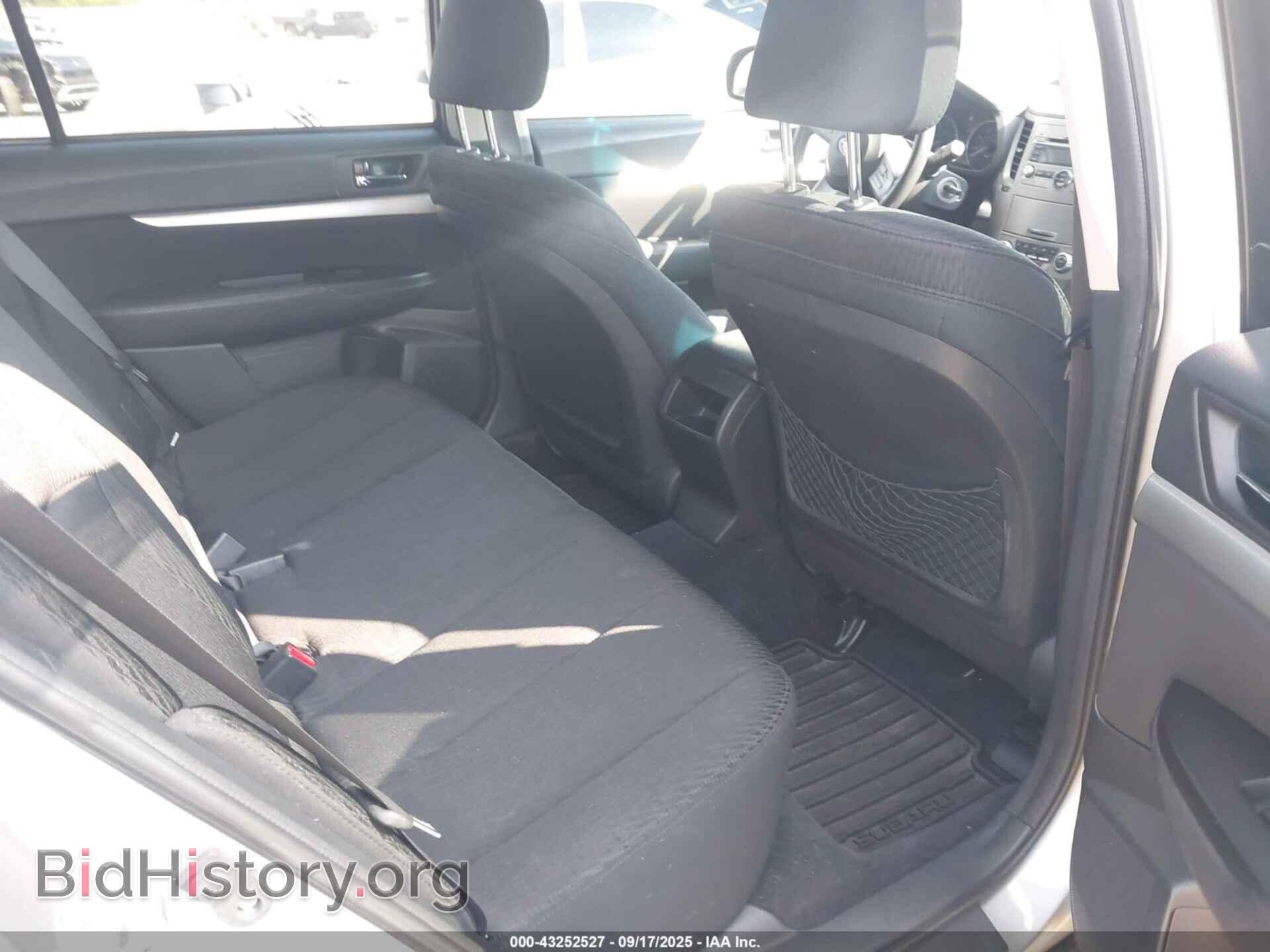 2011 SUBARU OUTBACK - VIN: 4S4BRCBC2B3337015 - Фото 8