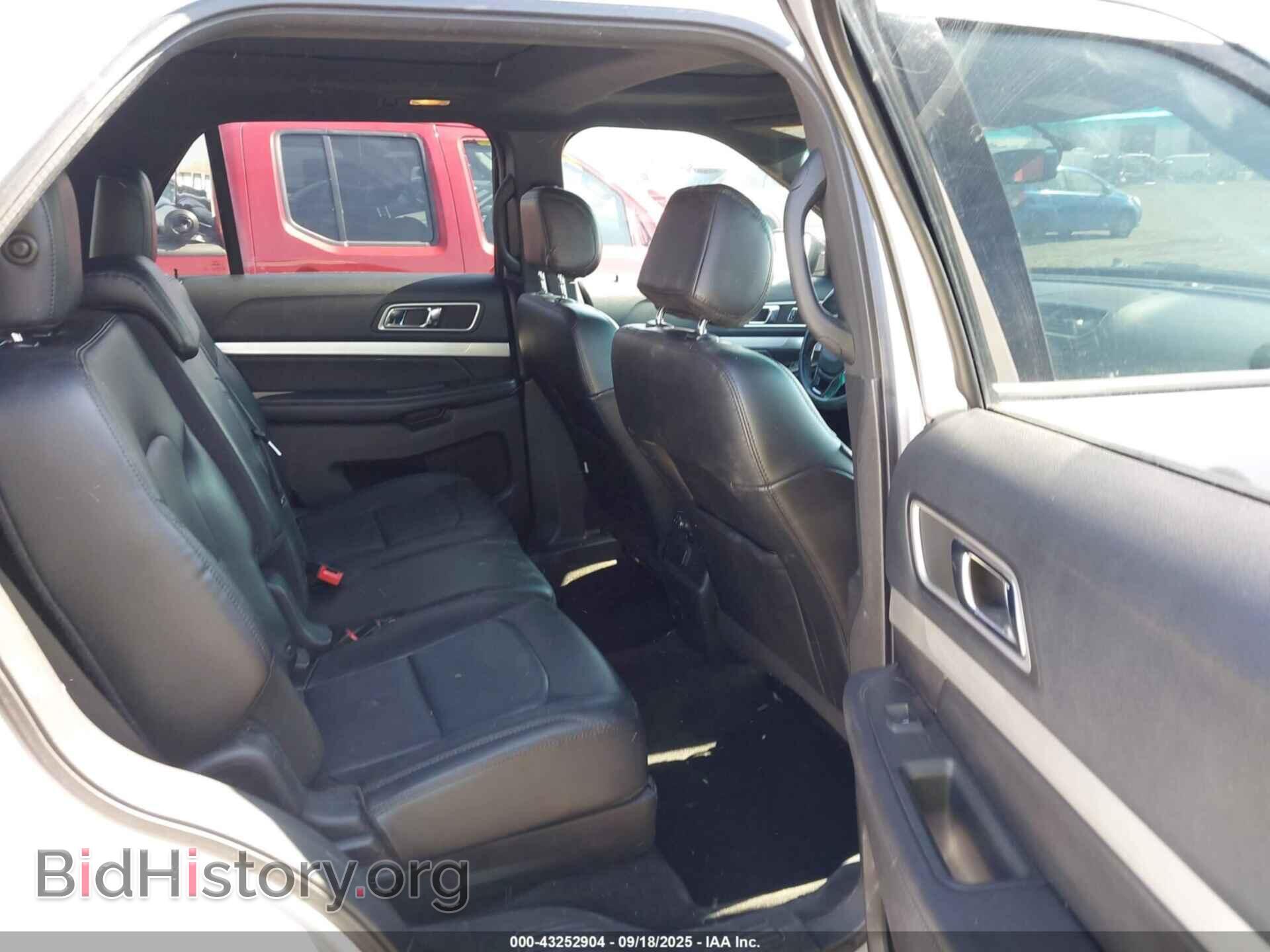 2016 FORD EXPLORER - VIN: 1FM5K8D85GGB53792 - Photo 8