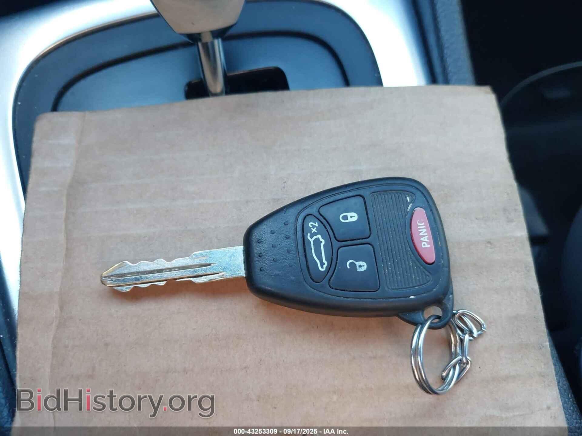 2013 CHRYSLER 200 - VIN: 1C3CCBAB6DN642302 - Фото 11