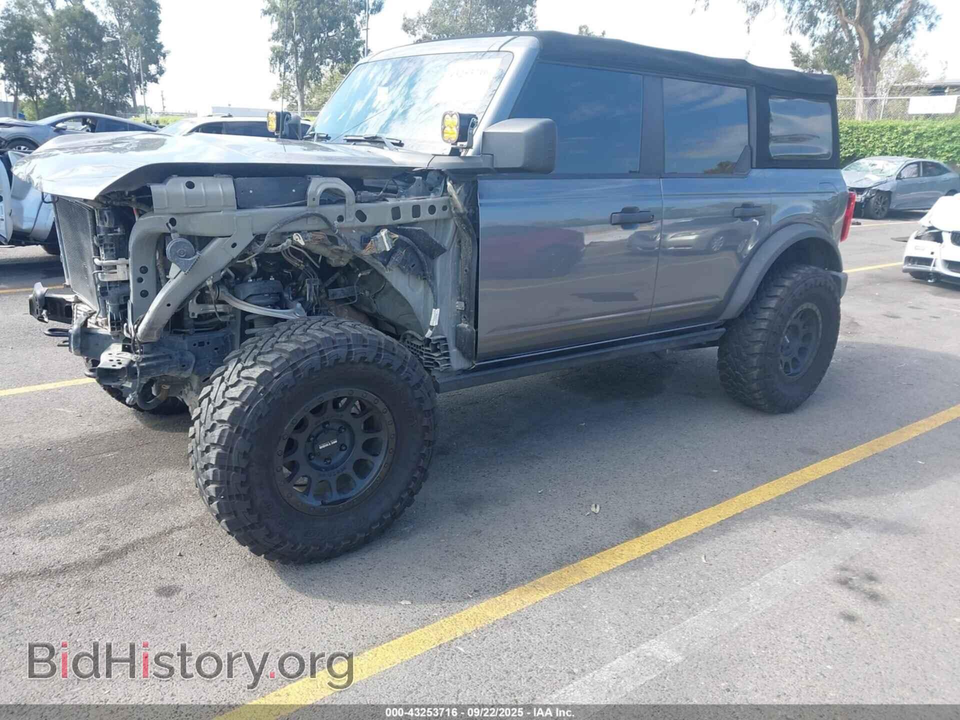 2023 FORD BRONCO - VIN: 1FMEE5BP4PLB03103 - Фото 2