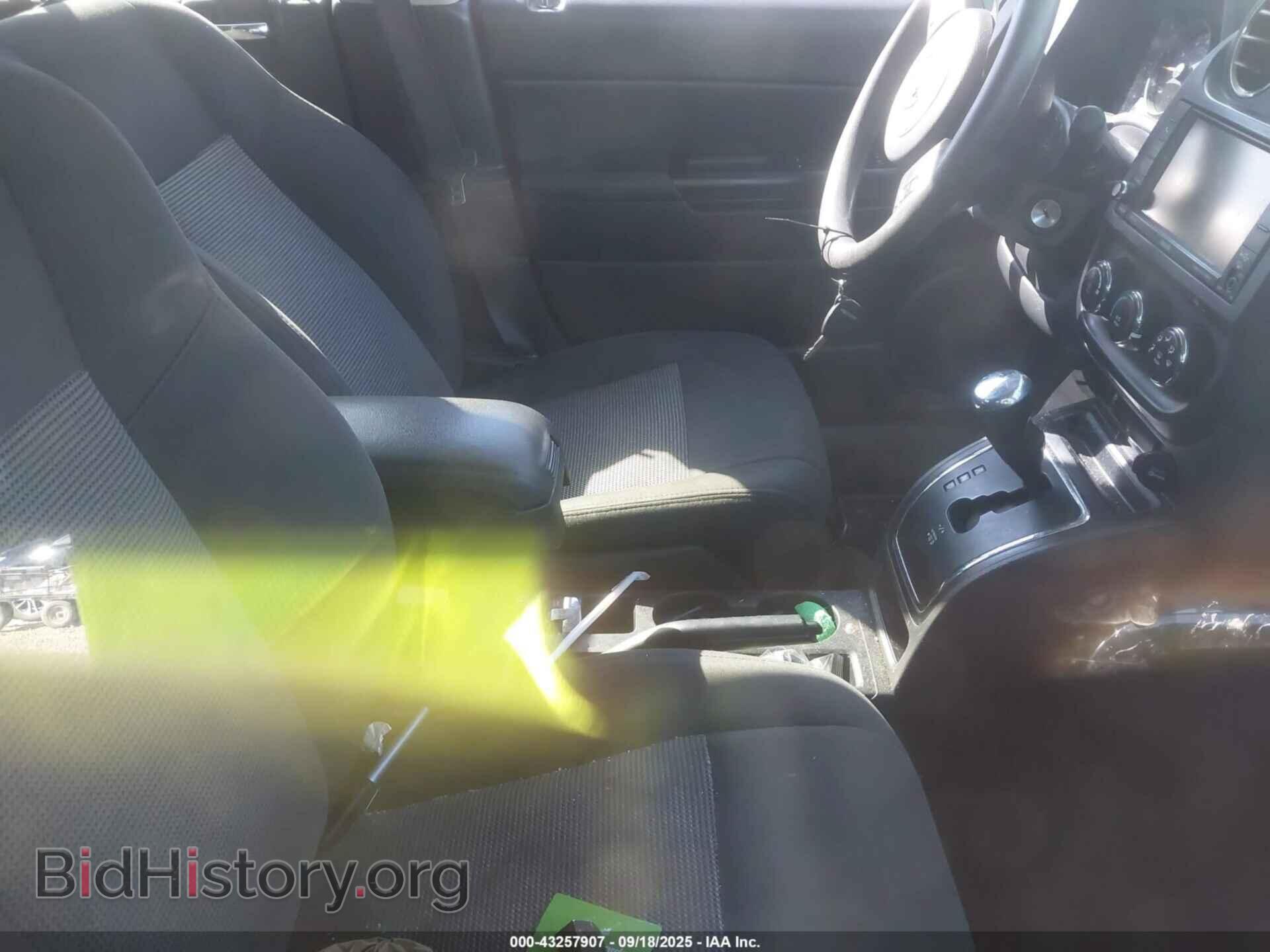2015 JEEP COMPASS - VIN: 1C4NJDBB7FD376799 - Фото 5