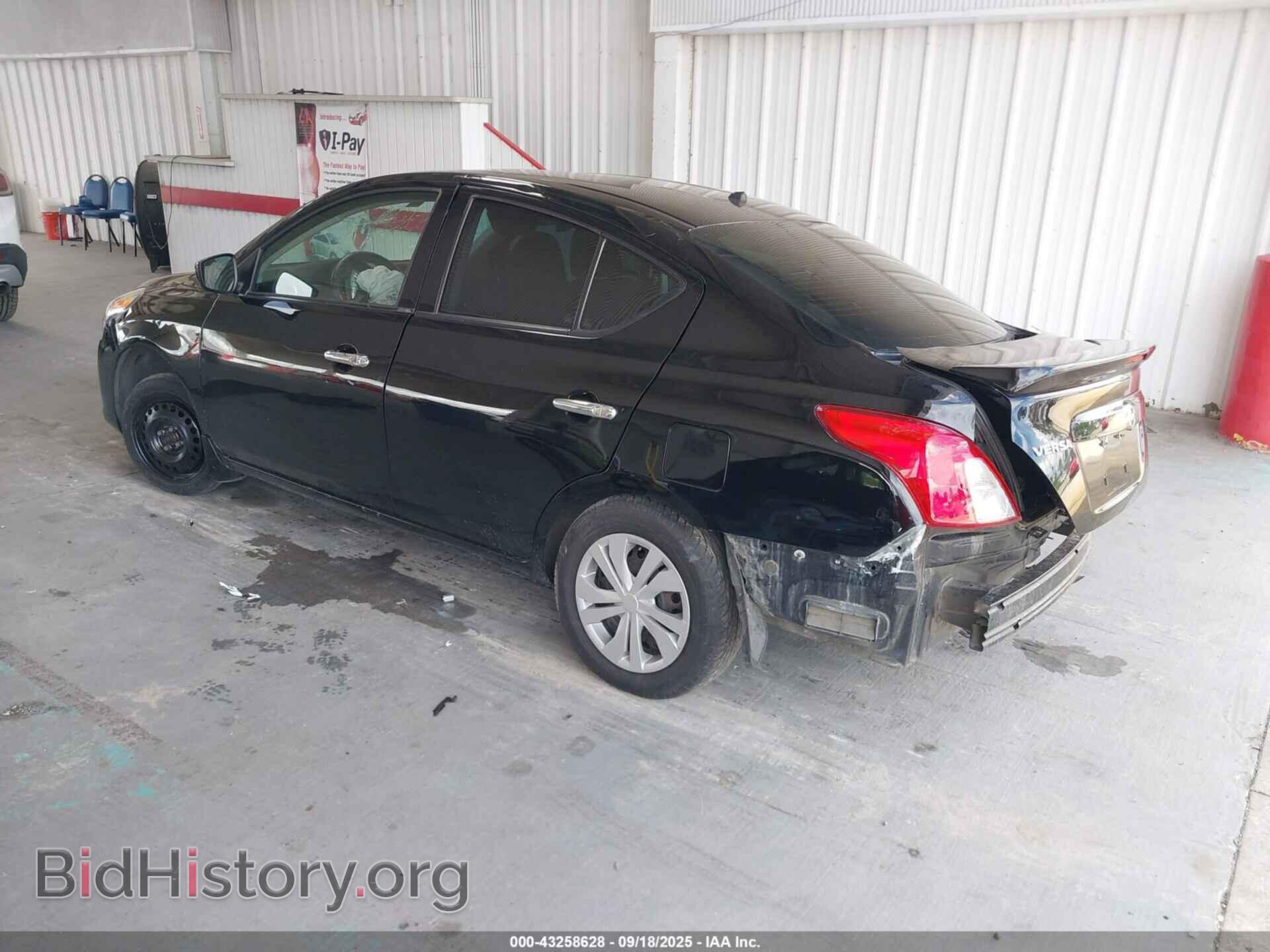 2017 NISSAN VERSA - VIN: 3N1CN7AP3HL908057 - Фото 3