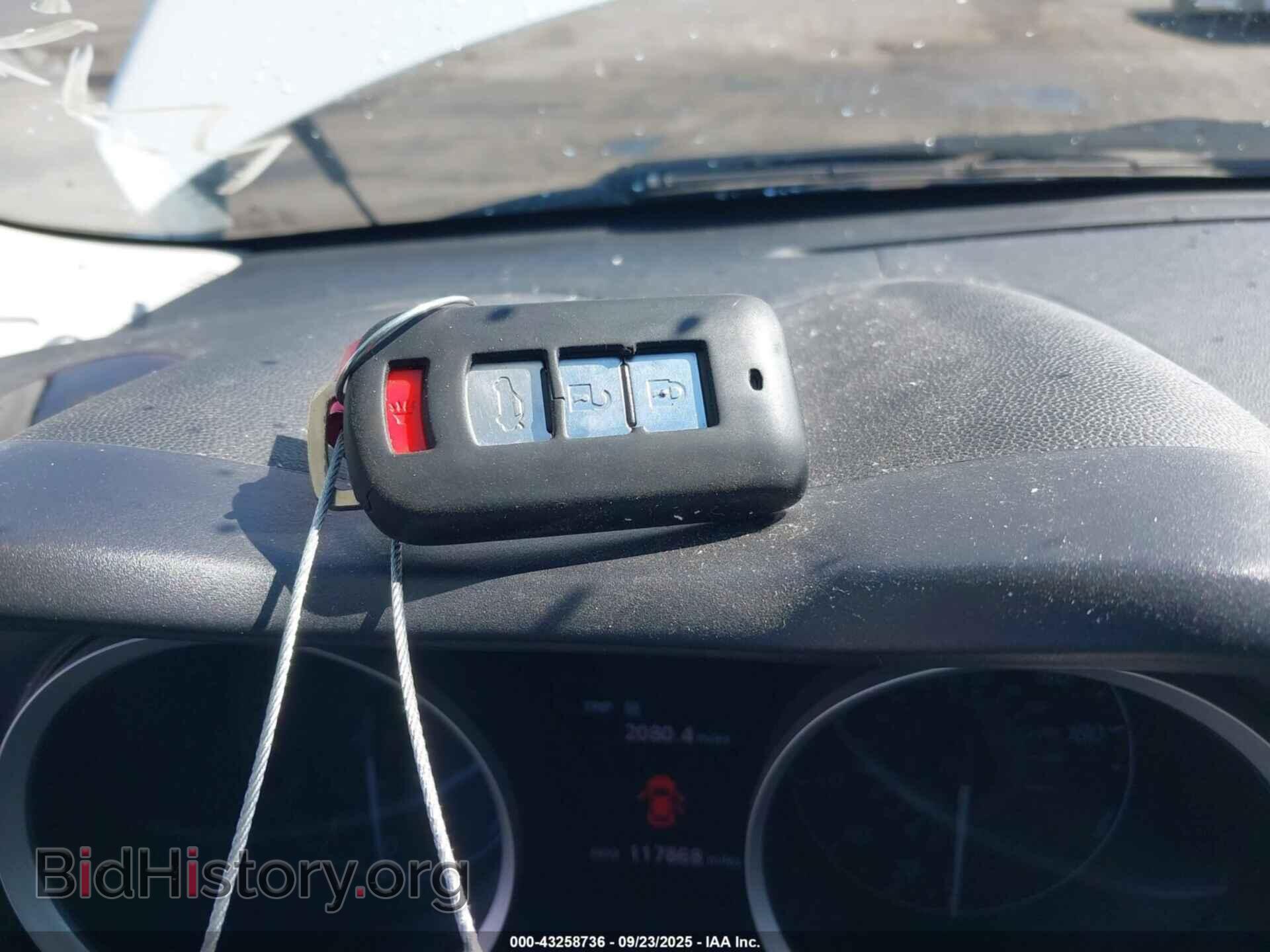 2011 MITSUBISHI LANCER EVOLUTION - VIN: JA32W8FV3BU046554 - Photo 11