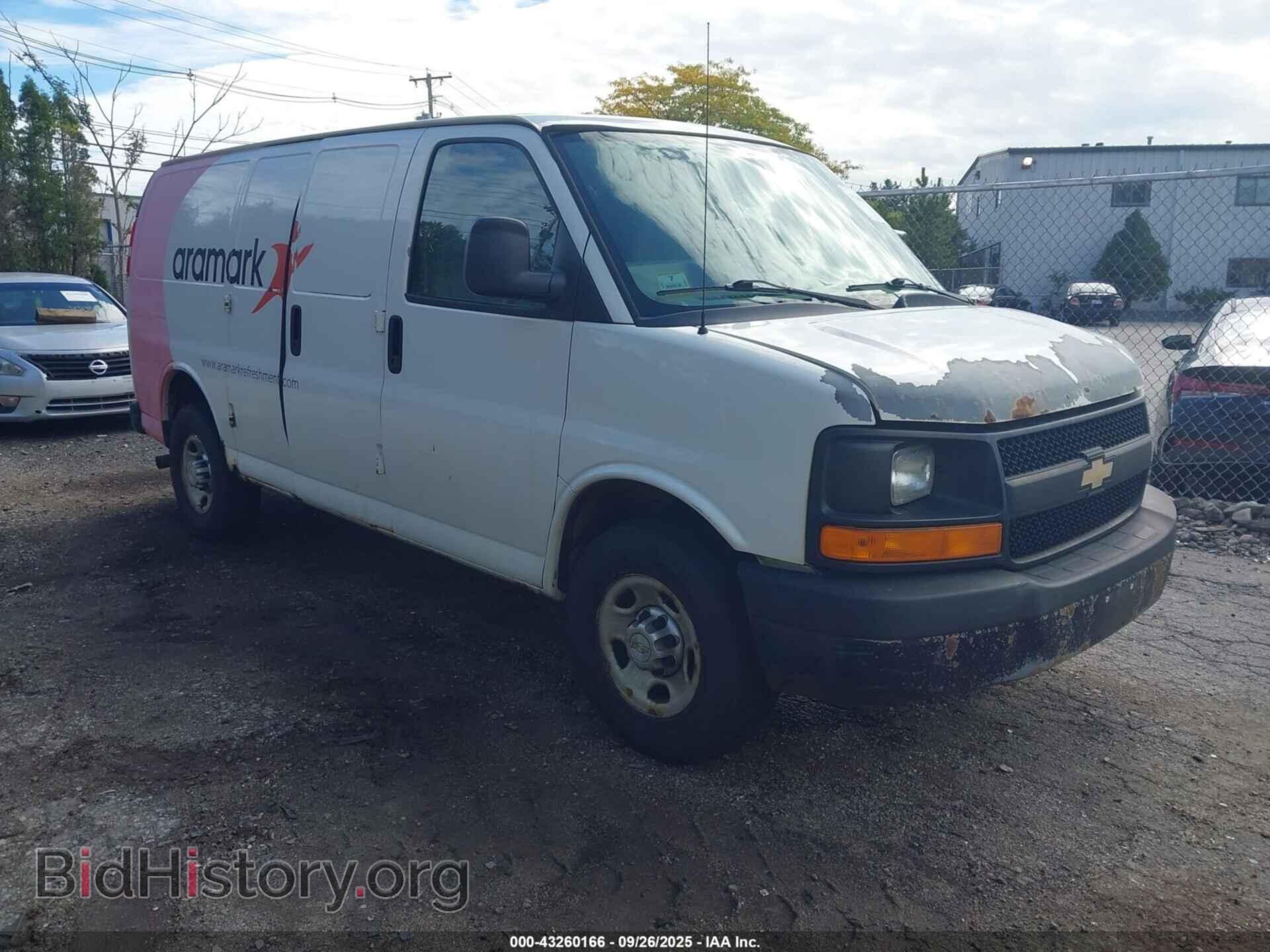 Фотография 1GCWGFCA2B1127715 - CHEVROLET EXPRESS 2500 2011