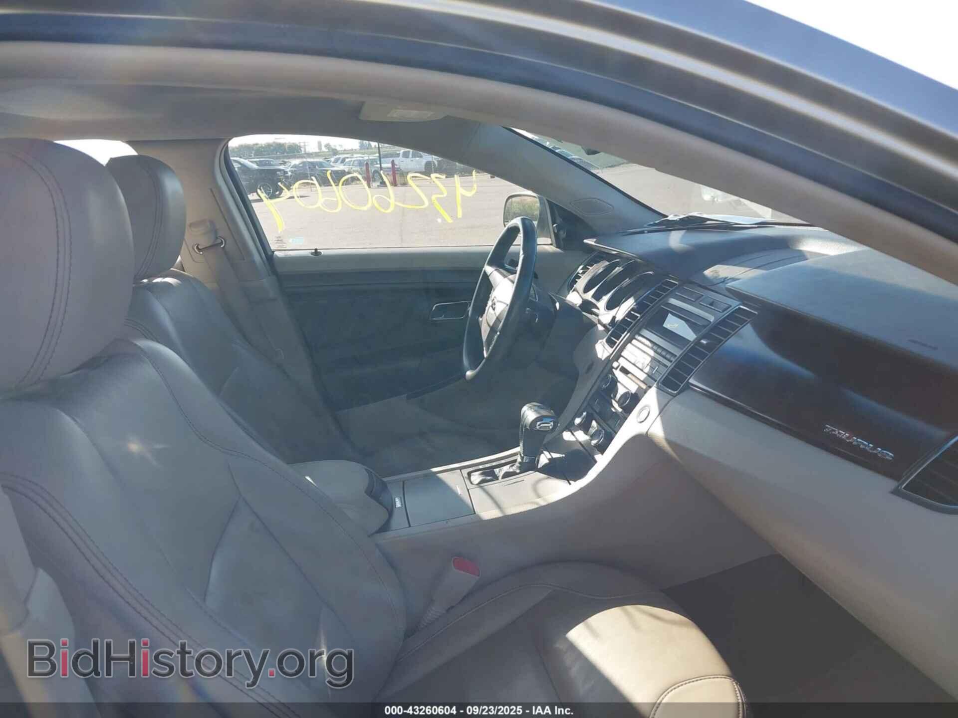 2010 FORD TAURUS - VIN: 1FAHP2EW3AG152375 - Фото 5