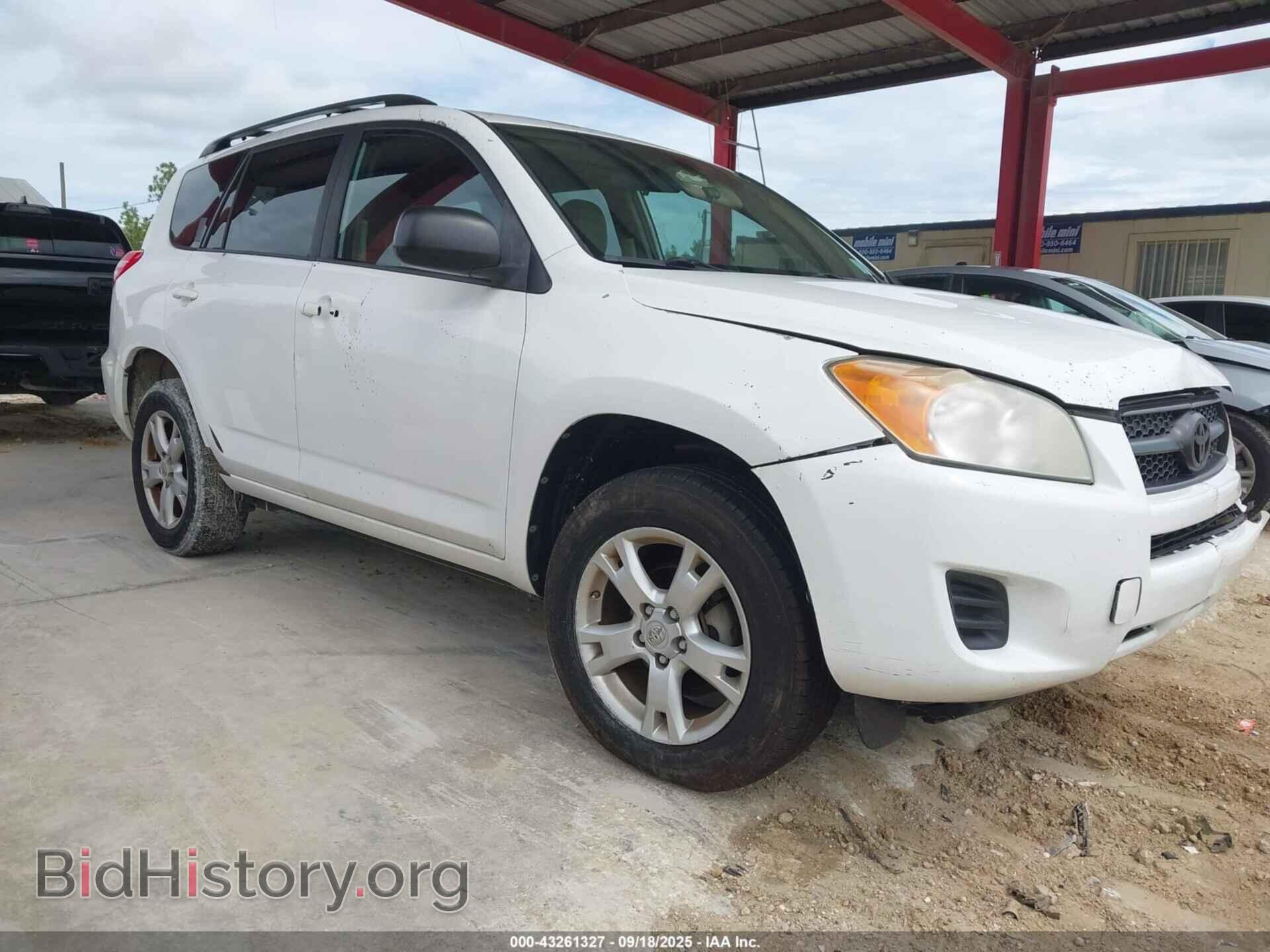 Фотография 2T3ZF4DV6BW103828 - TOYOTA RAV4 2011