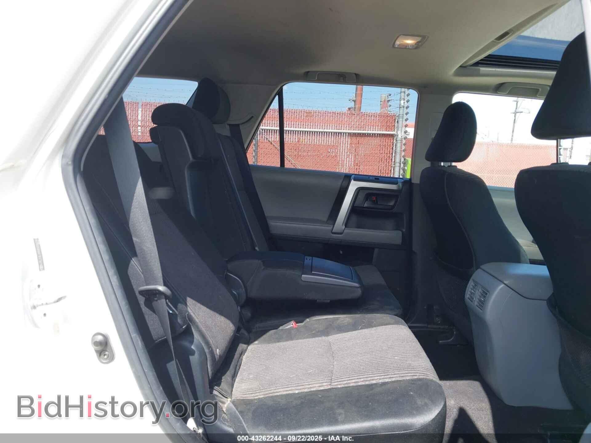 2010 TOYOTA 4RUNNER - VIN: JTEZU5JR8A5006246 - Фото 8