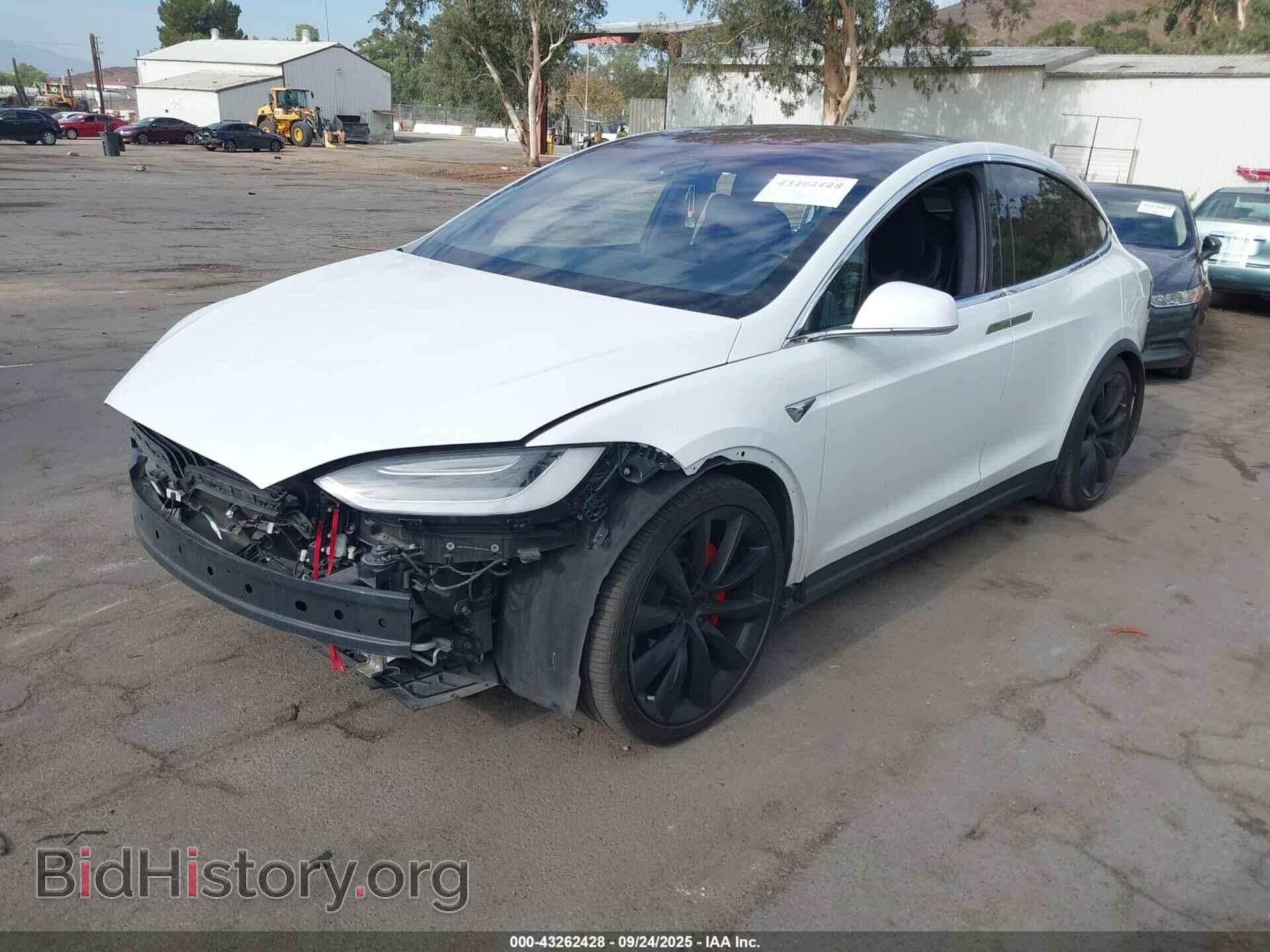 2020 TESLA MODEL X - VIN: 5YJXCBE45LF238008 - Фото 2