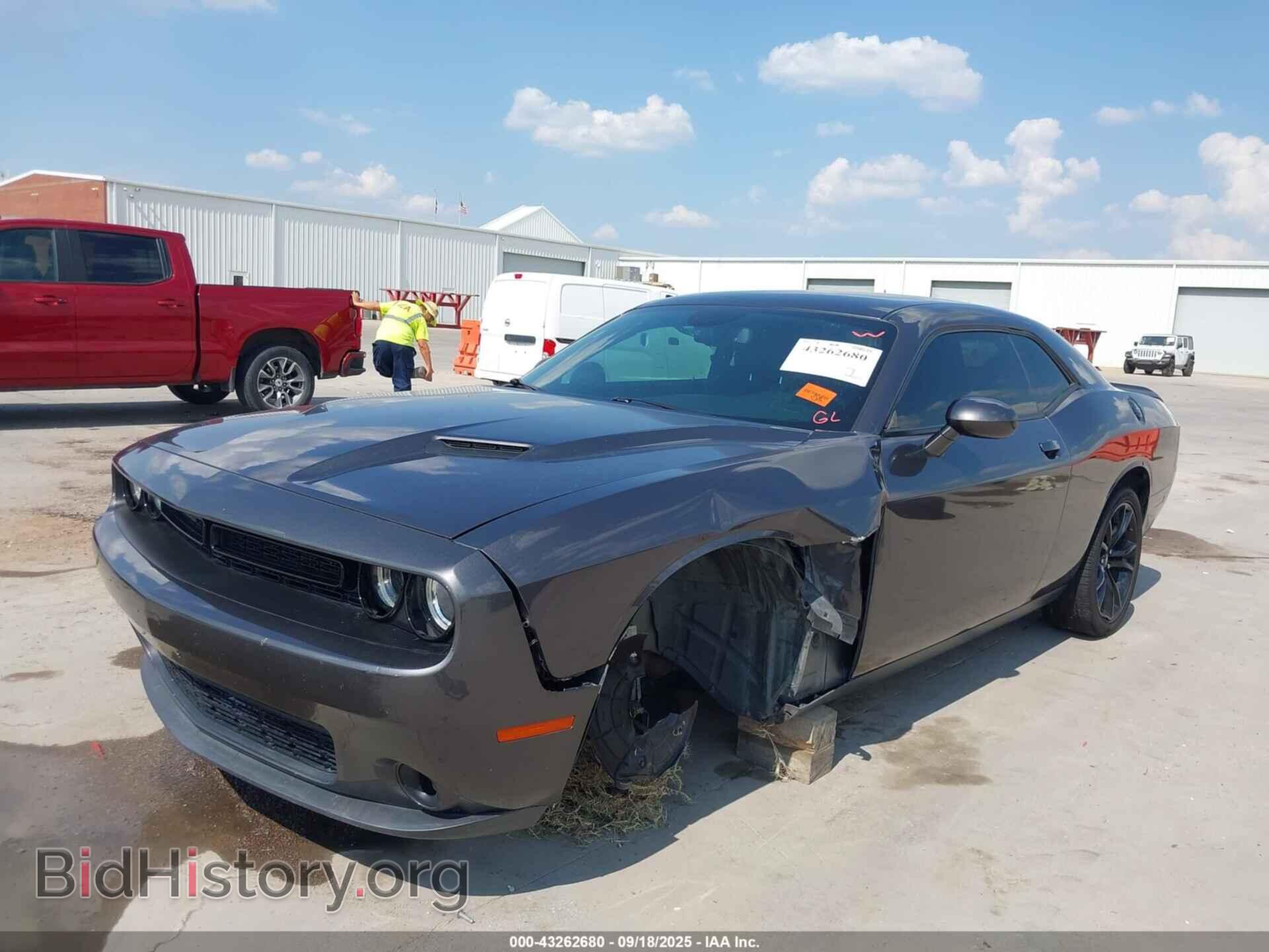 2018 DODGE CHALLENGER - VIN: 2C3CDZAG8JH204564 - Фото 2