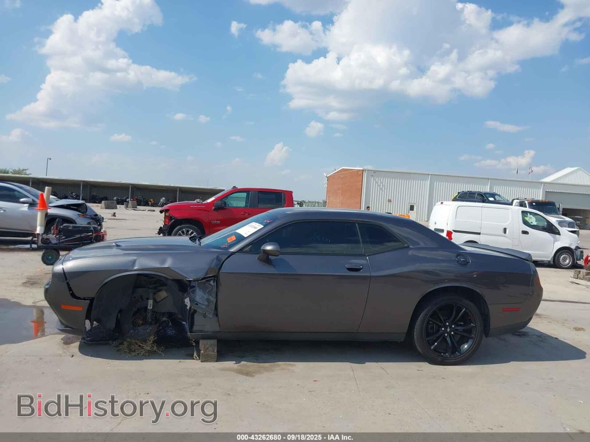 2018 DODGE CHALLENGER - VIN: 2C3CDZAG8JH204564 - Фото 15