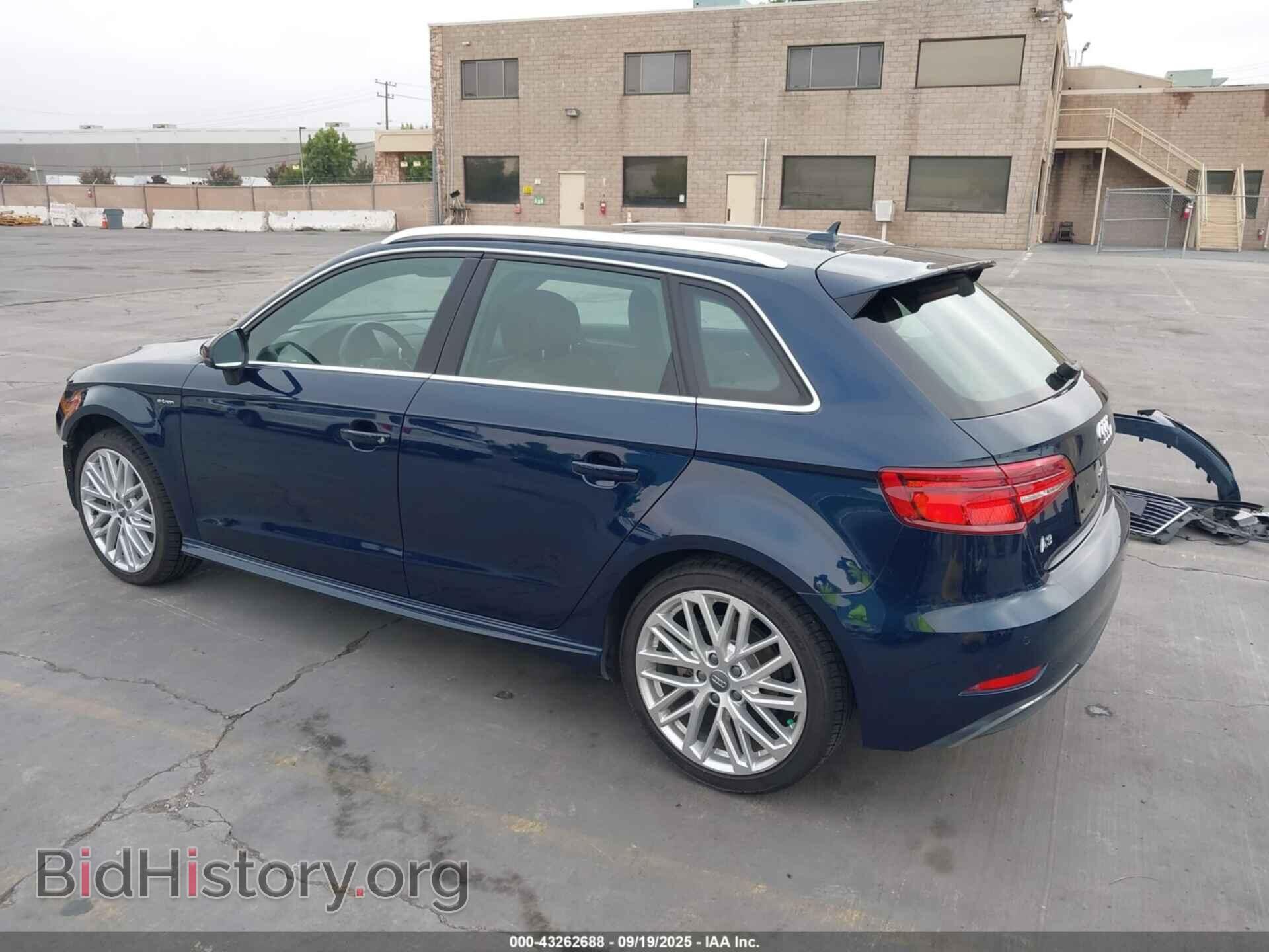 2018 AUDI A3 E-TRON - VIN: WAUTPBFF8JA104292 - Фото 3
