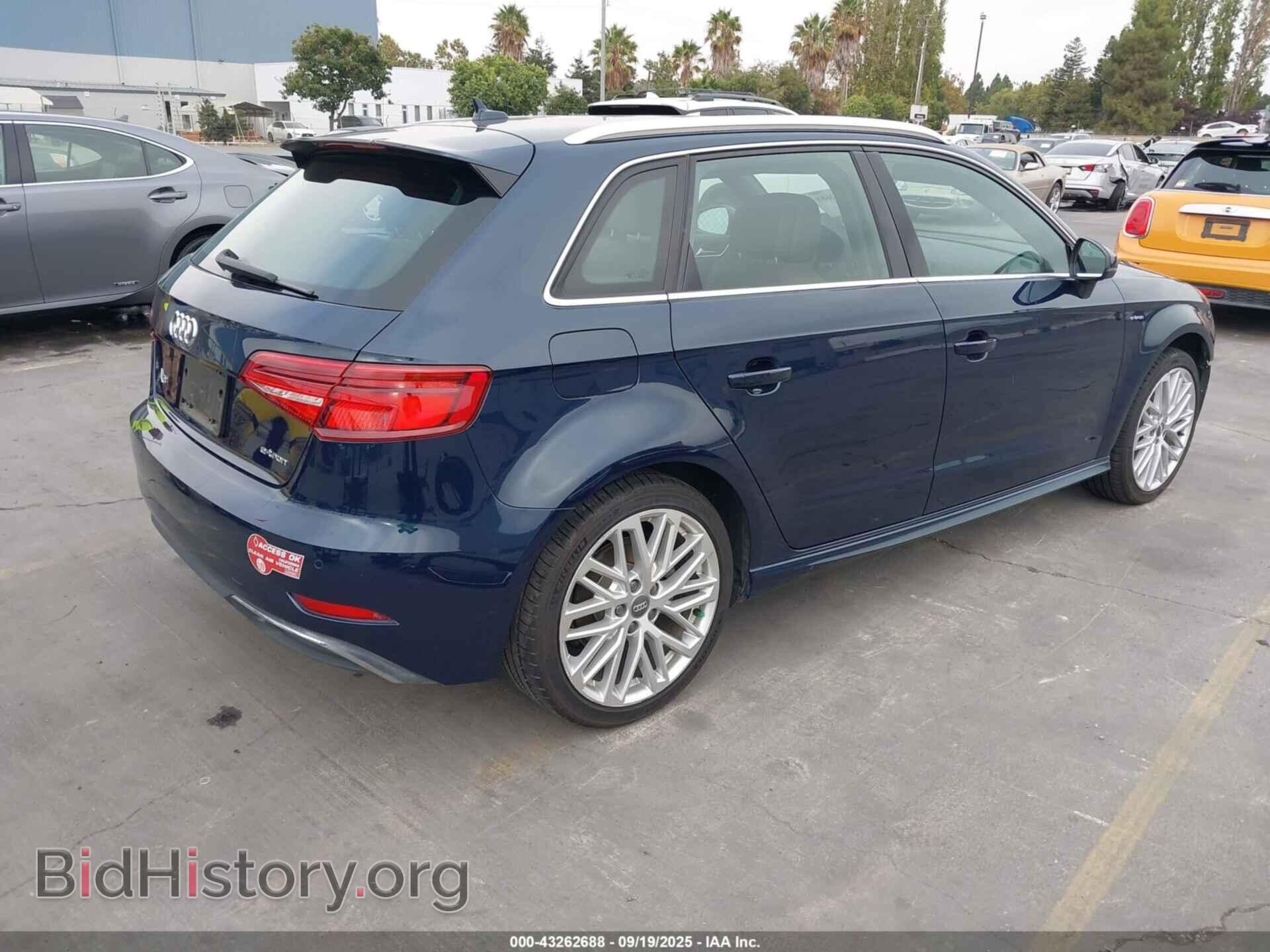 2018 AUDI A3 E-TRON - VIN: WAUTPBFF8JA104292 - Фото 4