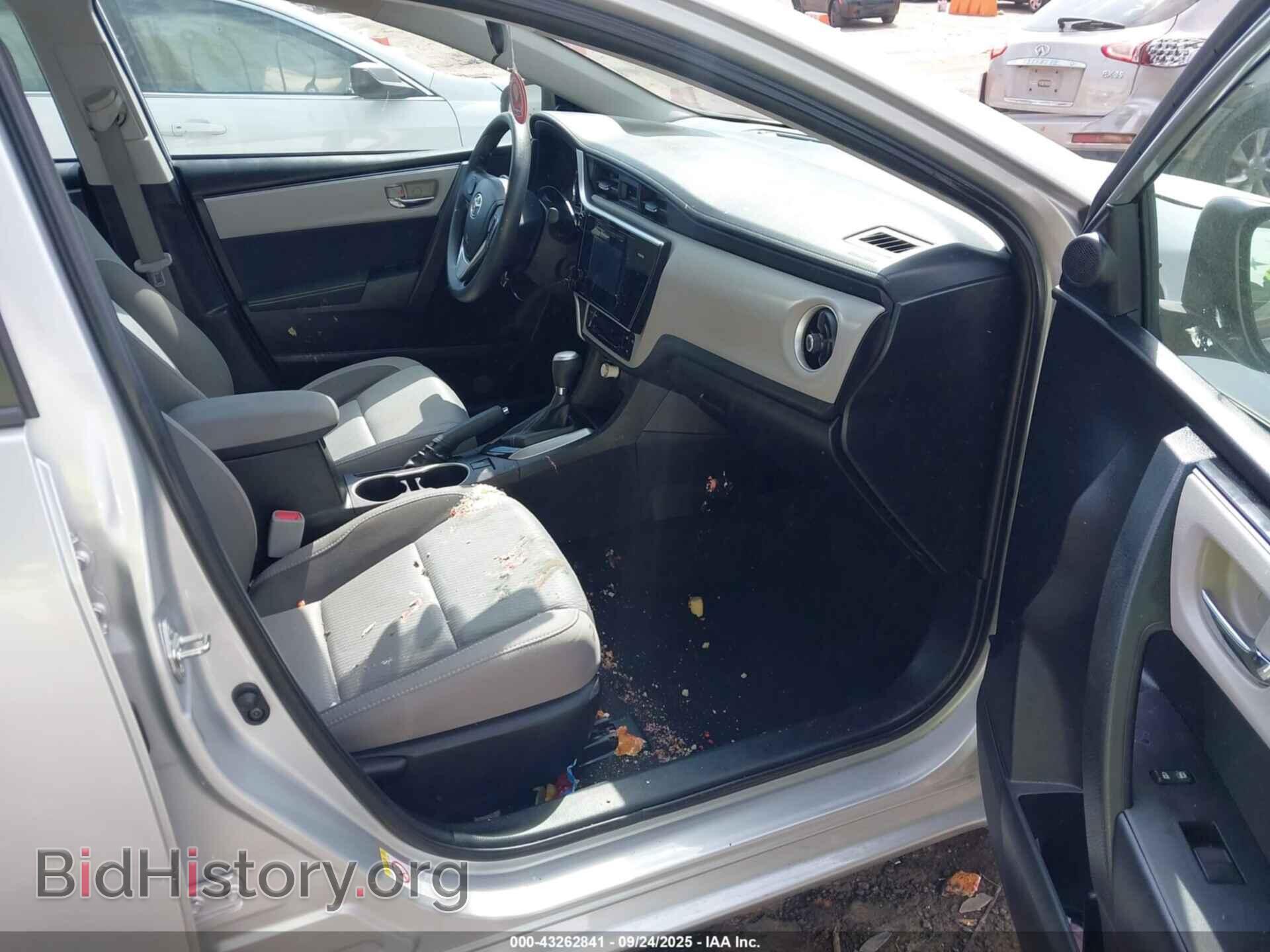 2017 TOYOTA COROLLA - VIN: 5YFBURHE7HP666162 - Фото 5