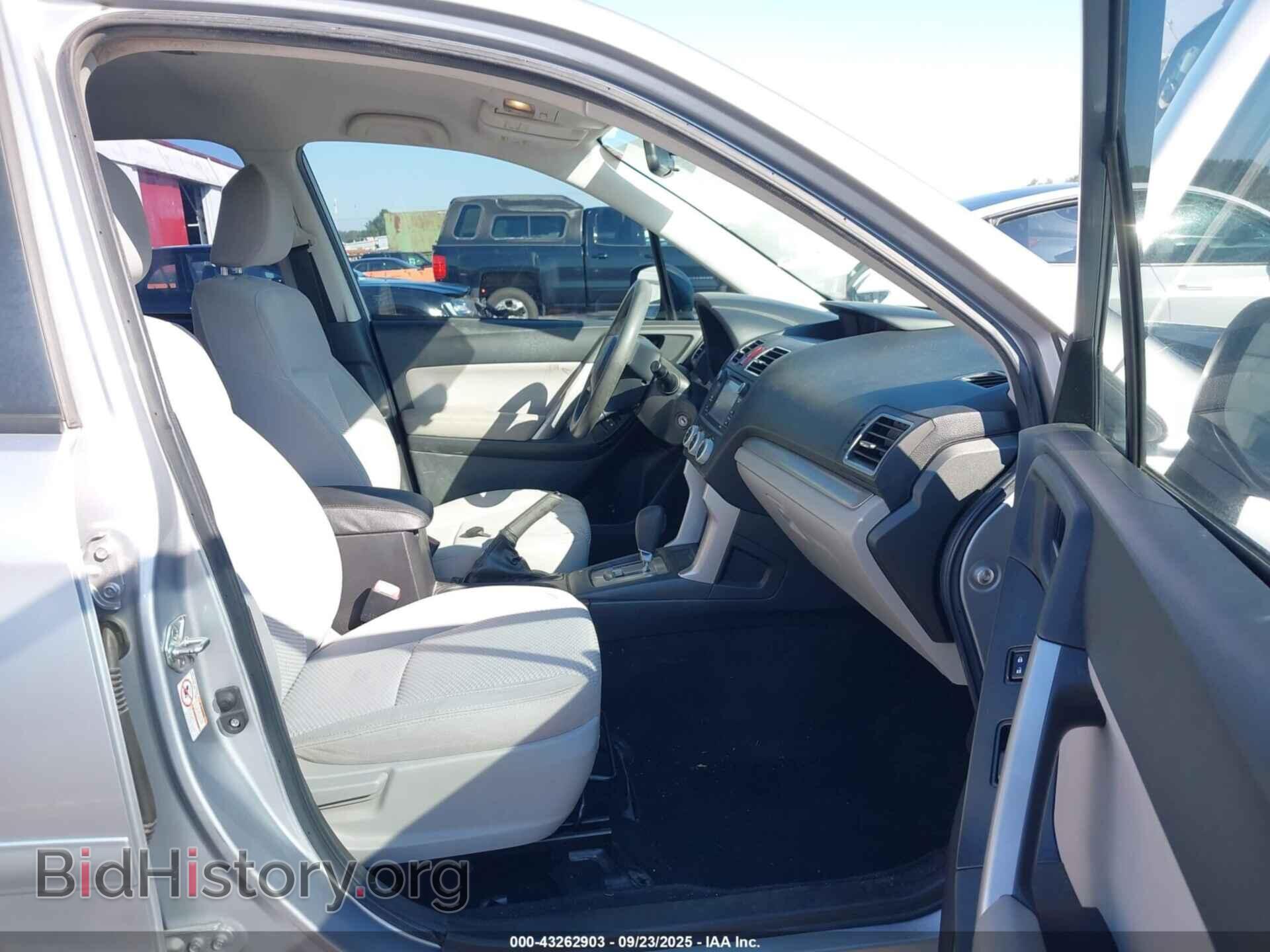 2016 SUBARU FORESTER - VIN: JF2SJAAC9GH458573 - Фото 5