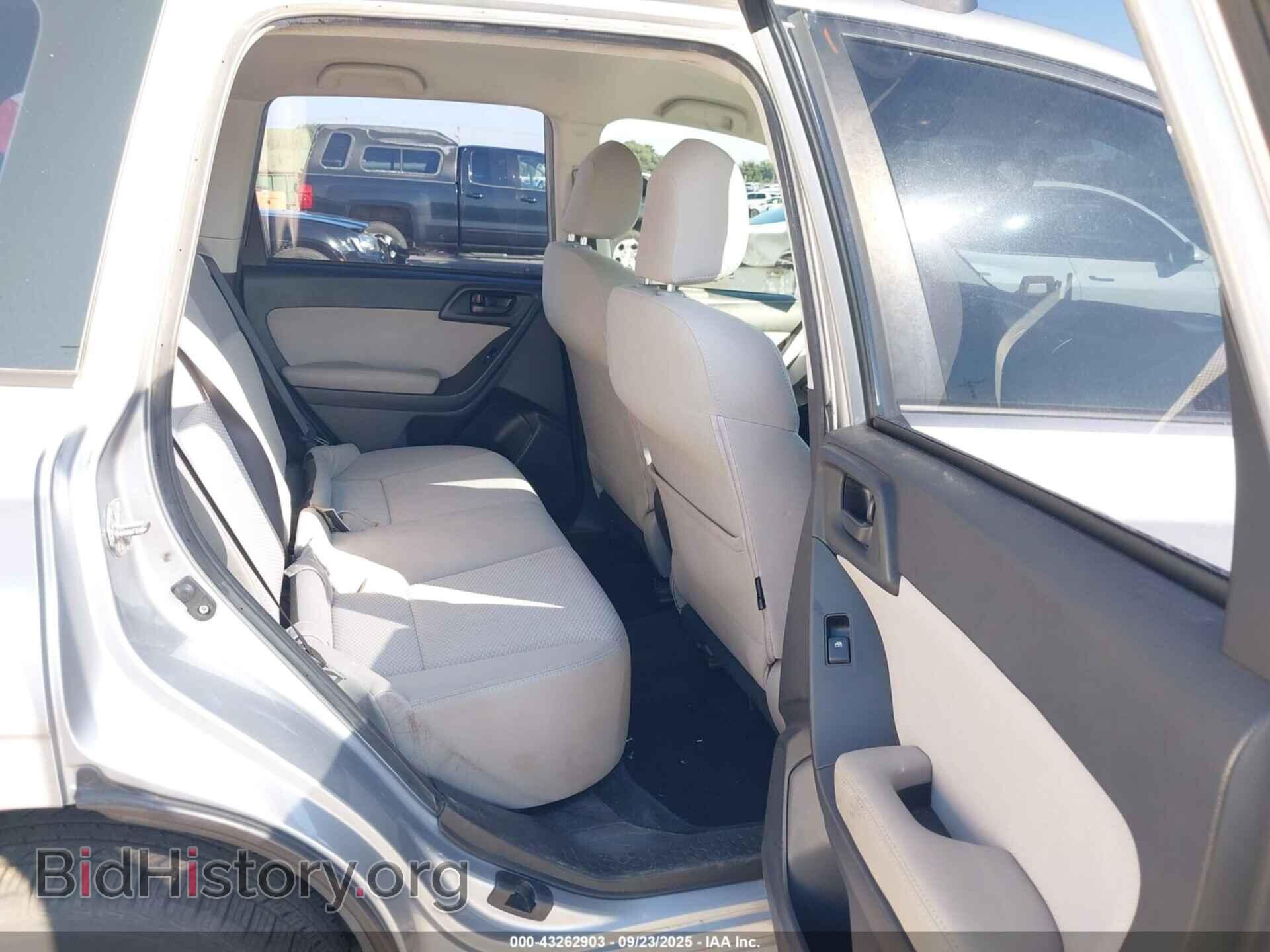 2016 SUBARU FORESTER - VIN: JF2SJAAC9GH458573 - Фото 8