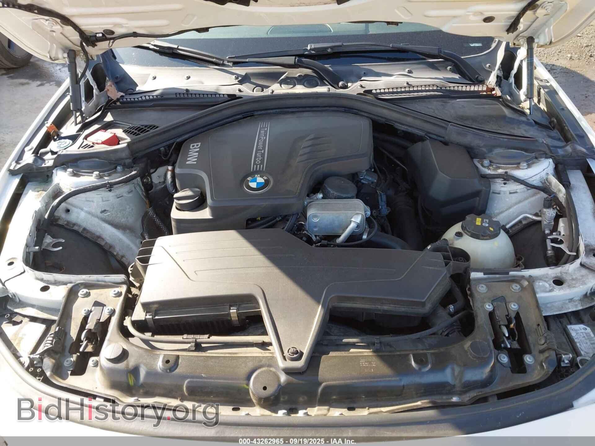 2018 BMW 320I - VIN: WBA8A9C55JAH12687 - Photo 10