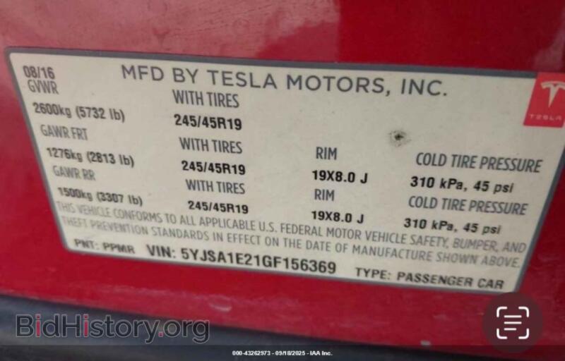 2016 Tesla MODEL S (VIN 5YJSA1E21GF156369) — photo 9 of 13