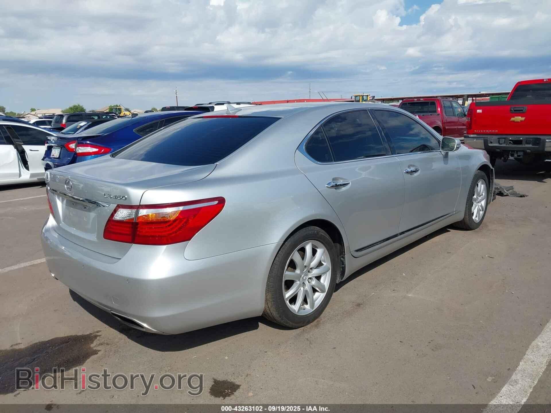 2010 LEXUS LS 460 - VIN: JTHBL5EF5A5096107 - Photo 4
