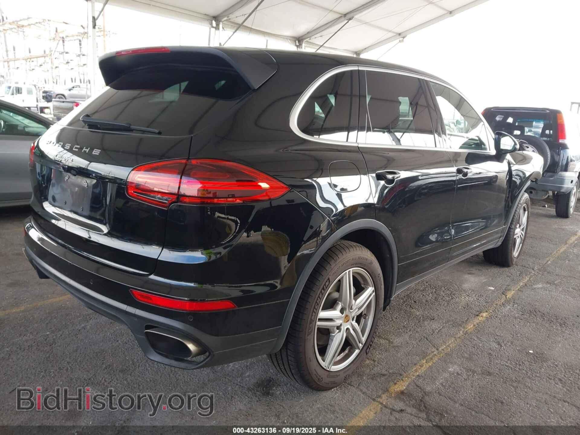 2016 PORSCHE CAYENNE - VIN: WP1AA2A22GLA03311 - Фото 4
