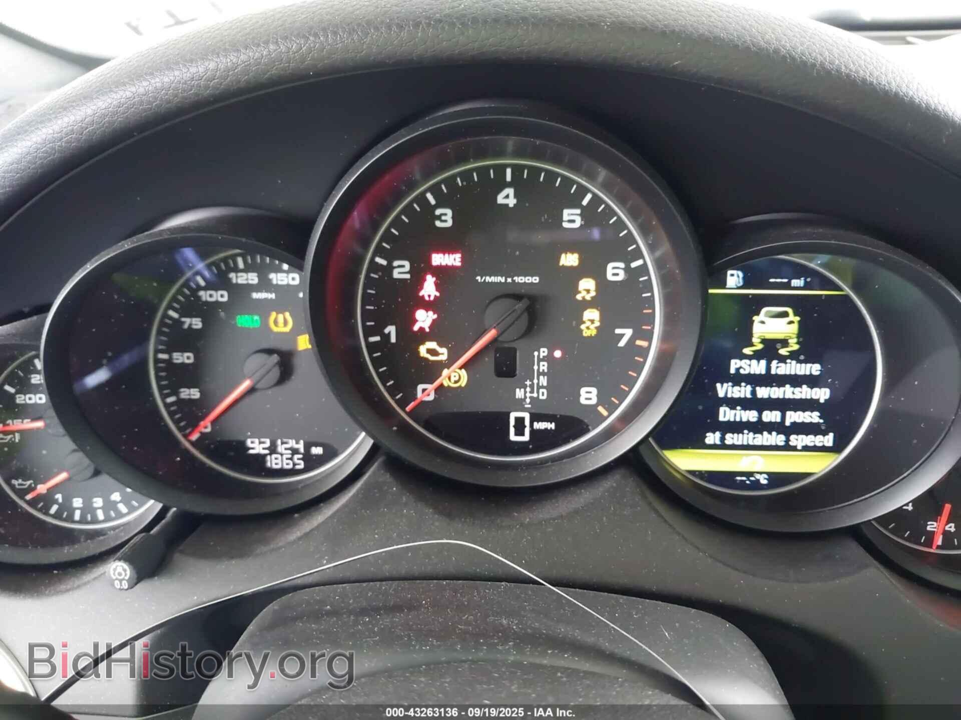 2016 PORSCHE CAYENNE - VIN: WP1AA2A22GLA03311 - Фото 7