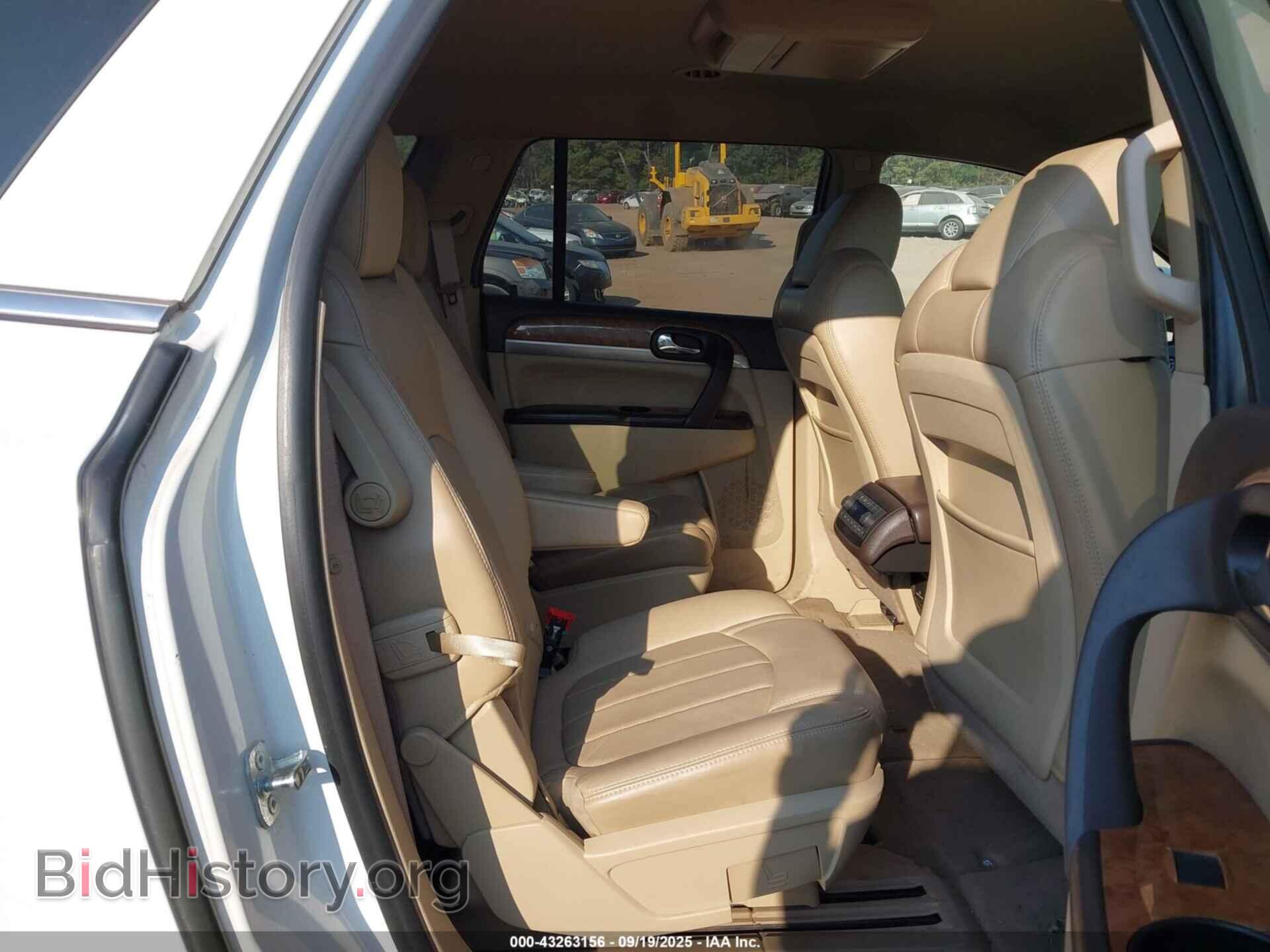 2012 BUICK ENCLAVE - VIN: 5GAKVDED7CJ137675 - Photo 8
