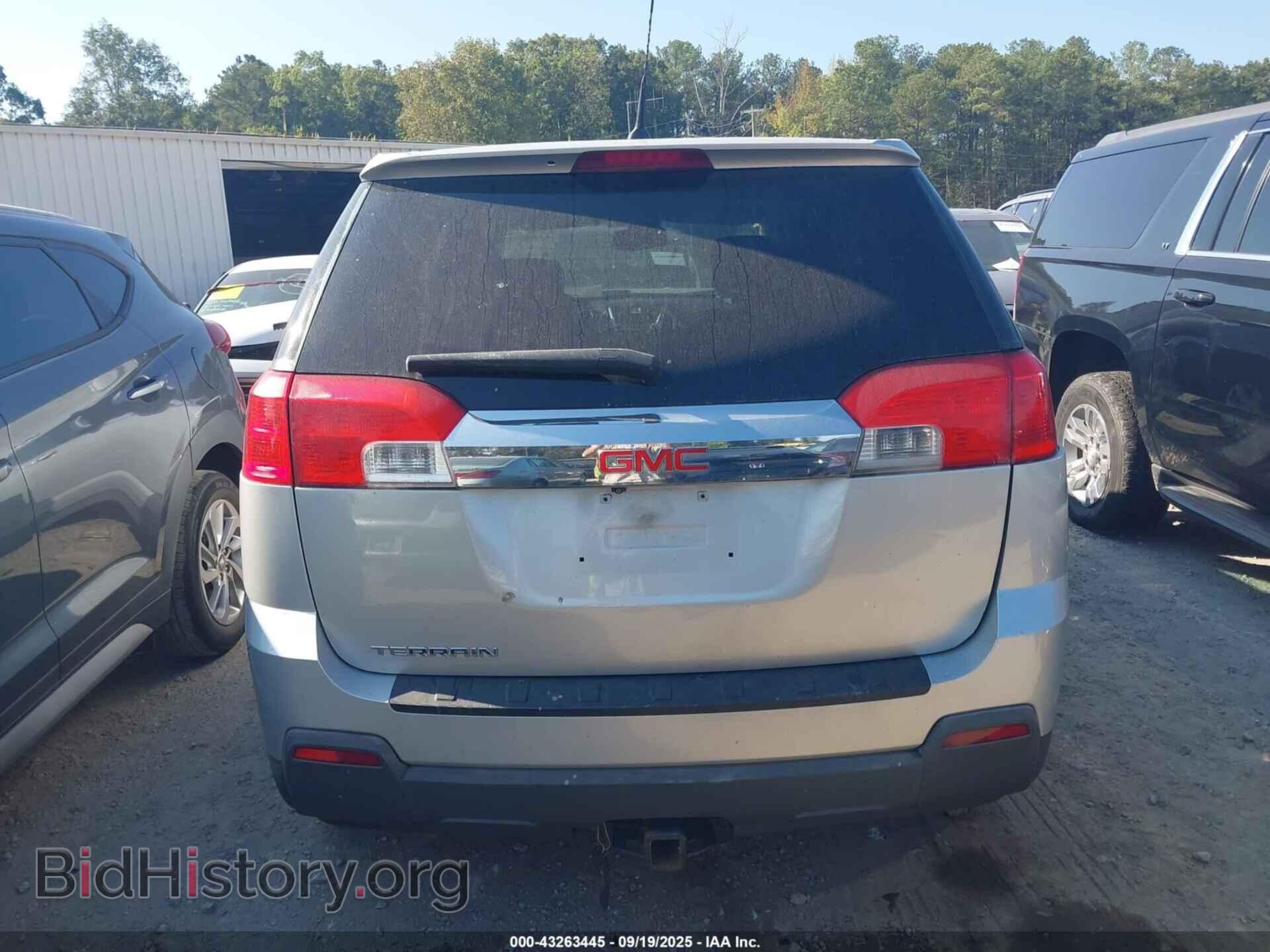 2011 GMC TERRAIN - VIN: 2CTFLREC1B6458007 - Фото 16