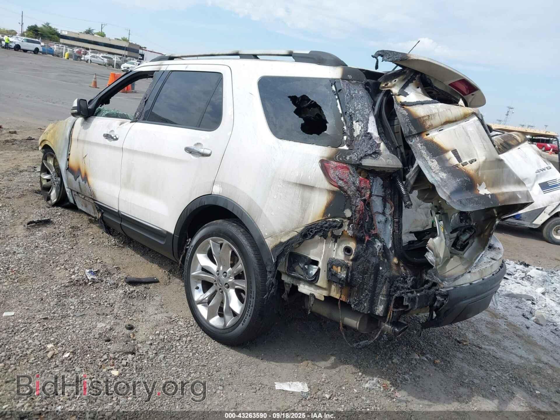 2011 FORD EXPLORER - VIN: 1FMHK8F81BGA80374 - Фото 3