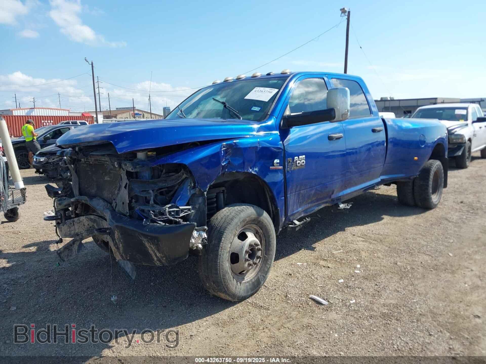 2017 RAM 3500 - VIN: 3C63RRGL7HG623265 - Фото 2